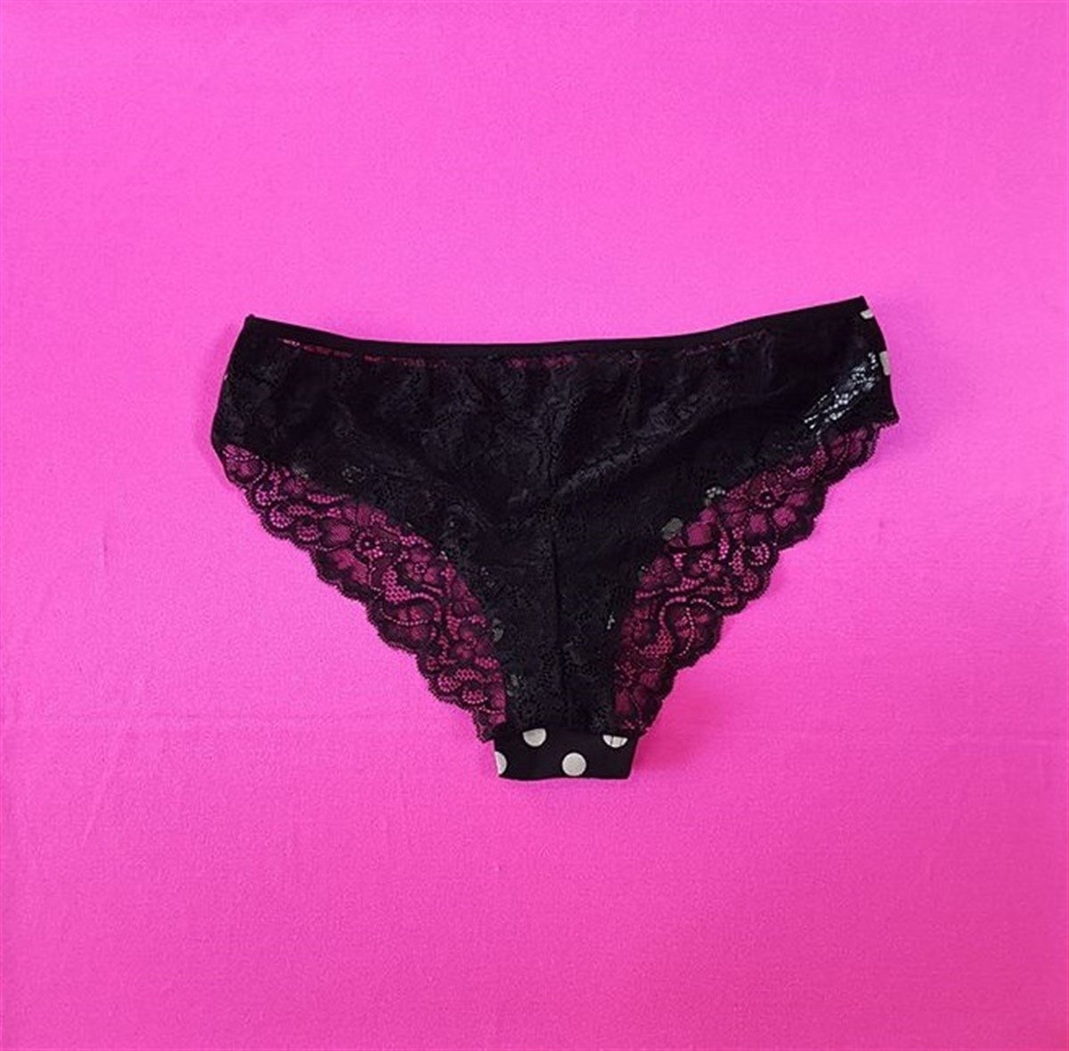 KOZA ARKASI ESNEK DANTEL DETAYLI PUANTİYE DESENLİ KADIN KÜLOT LACE AND POLKA PANTY KZ-004-2
