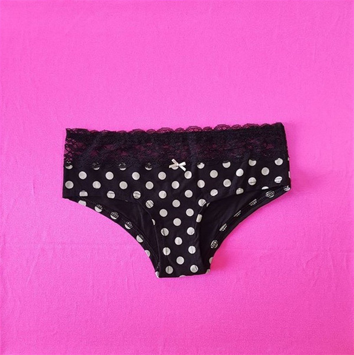 KOZA BELİ DANTEL DETAYLI PUANTİYE DESENLİ KÜLOT LACE AND POLKA PANTY KZ-001-1