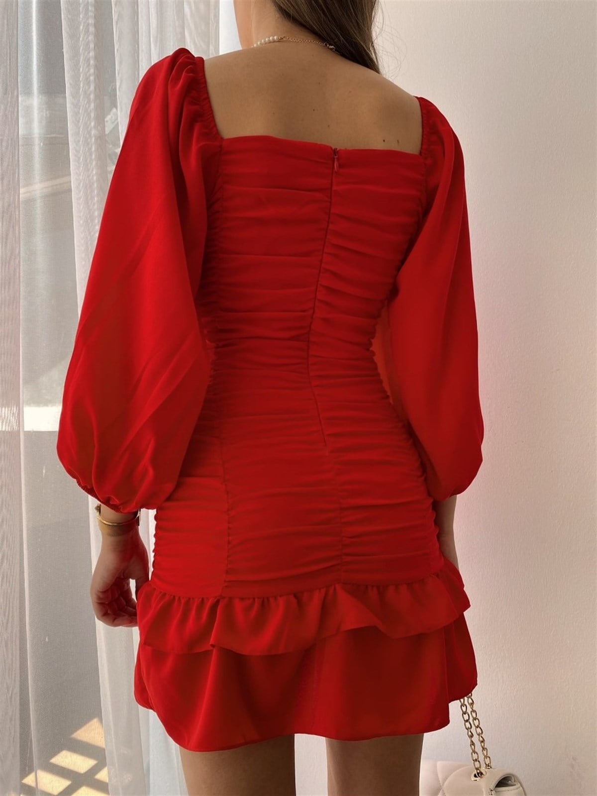 KREP KUMAŞ BALON KOL KARE YAKA KIRMIZI MİNİ ELBİSE RED MINI DRESS SD-008-KIRMIZI