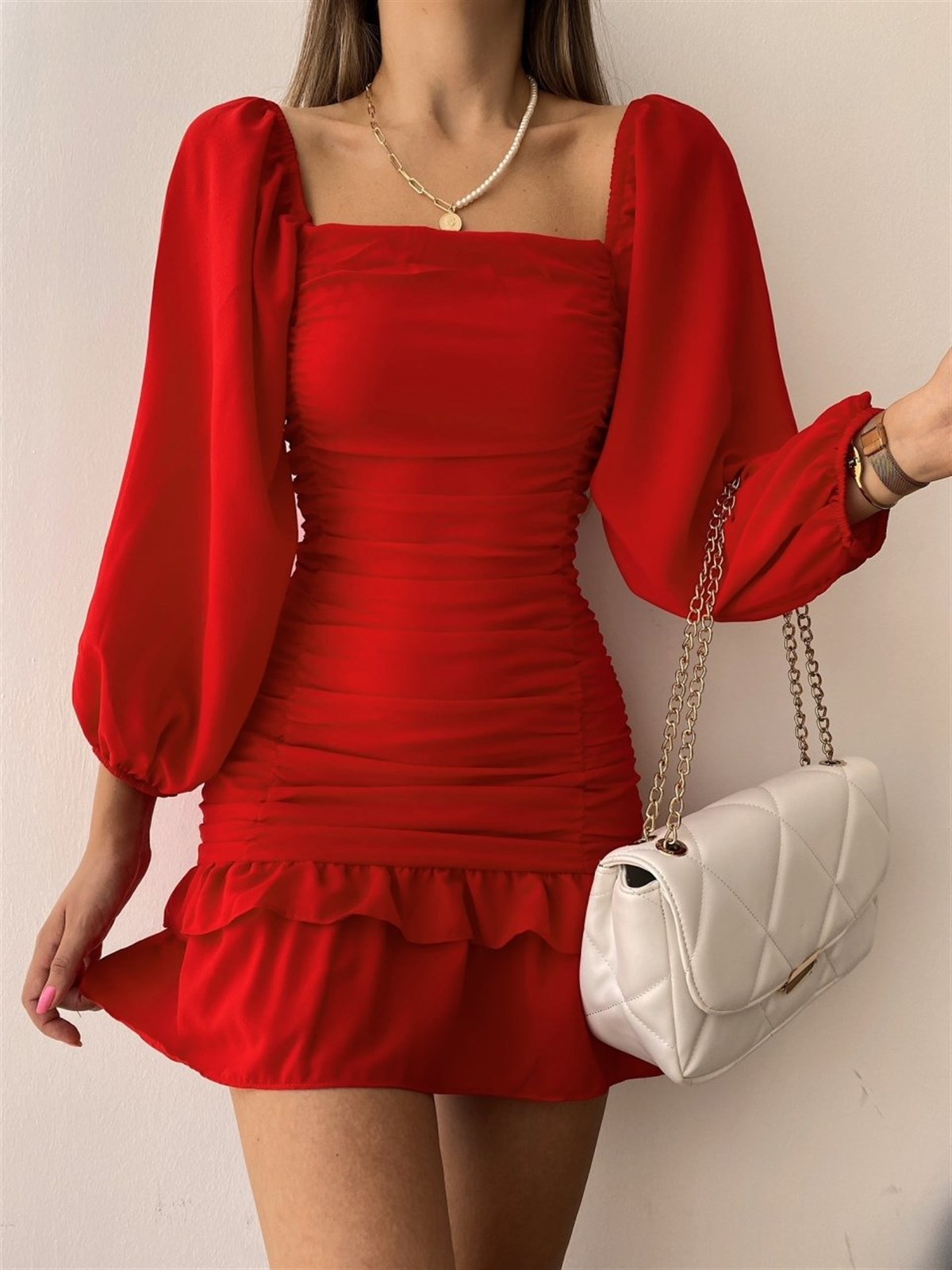 KREP KUMAŞ BALON KOL KARE YAKA KIRMIZI MİNİ ELBİSE RED MINI DRESS SD-008-KIRMIZI