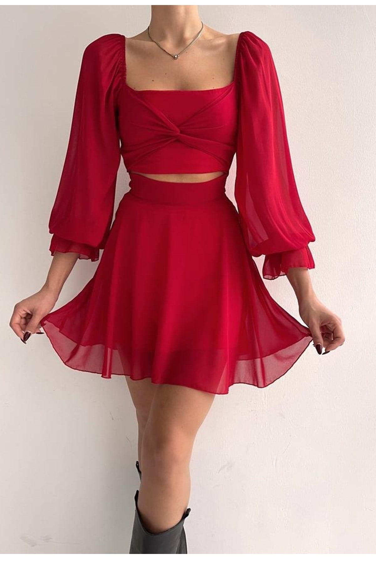 ÖNDEN BÜSTİYER VE ETEK GÖRÜNÜMLÜ ASTARLI ŞİFON KUMAŞ KIRMIZI ELBİSE RED MINI DRESS SD-013-KIRMIZI