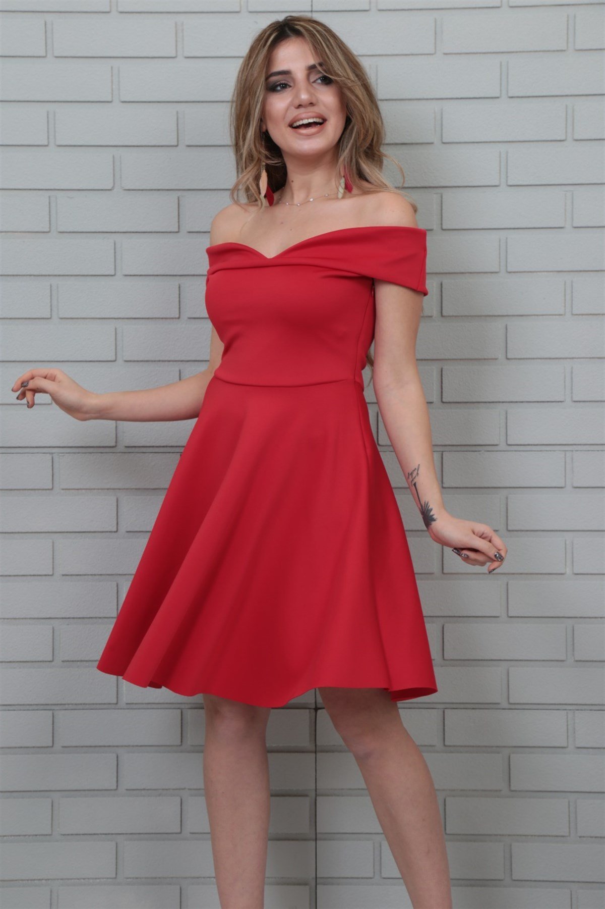 SCUBA KUMAŞ KIRMIZI KİLOŞ ABİYE ELBİSE ART-FVR-19