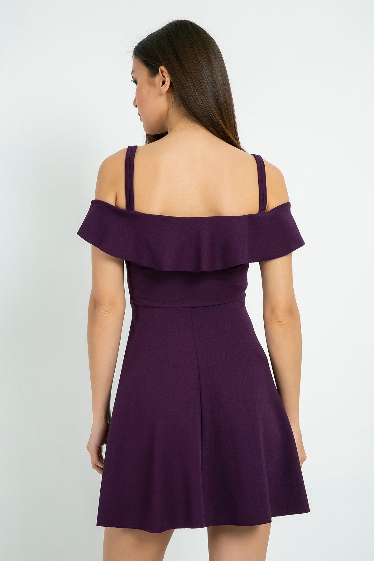 VOLAN DETAYLI ESNEK KUMAŞ ASKILI MOR MİNİ ELBİSE MOR ELBİSE SLEVELESS PURPLE MINI DRESS 4646031890225