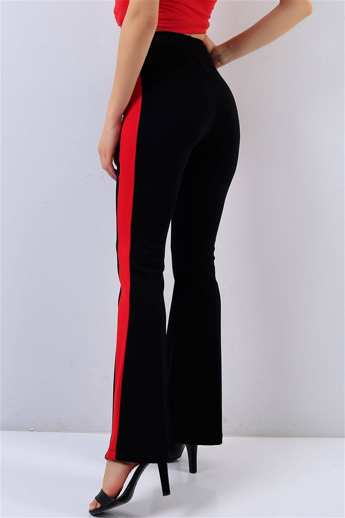 YANI ŞERİT DETAYLI ESNEK KUMAŞ İSPANYOL PAÇA TAYT ESNEK KUMAŞ YÜKSEK BEL TAYT BLACK LEGGINGS MD-18814