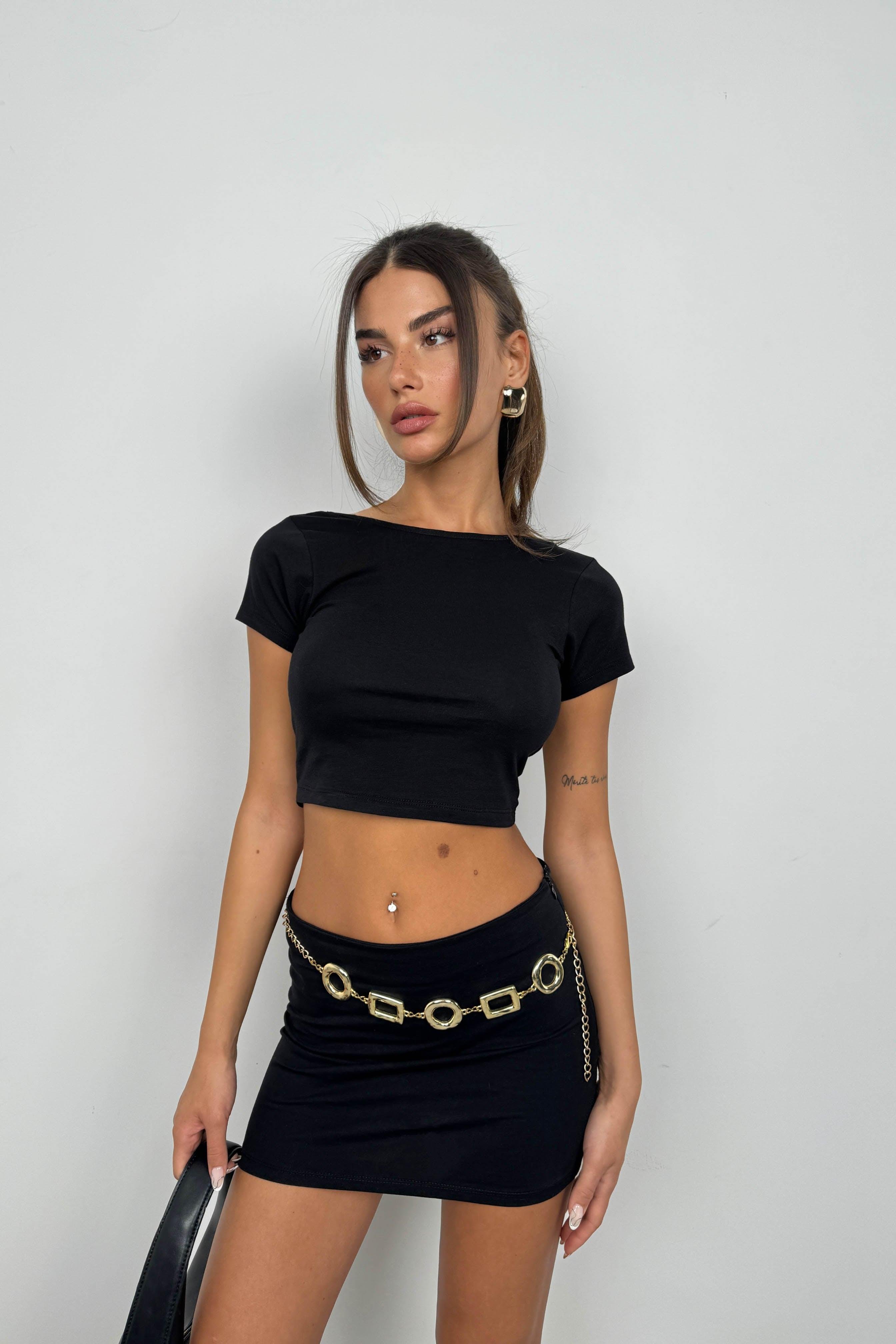 Yarım Kol Basic Siyah T-Shirt