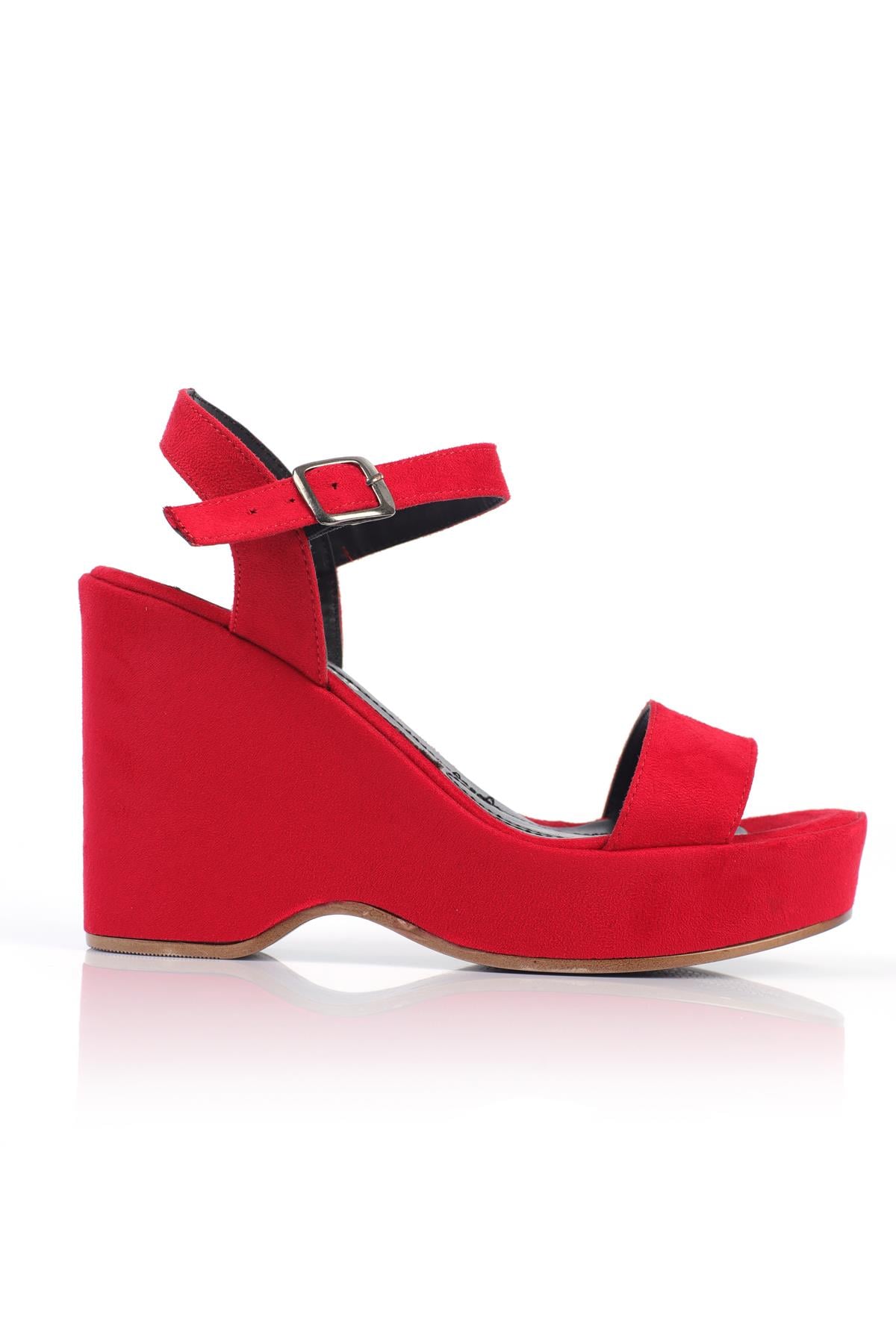 ShoetekBrenna