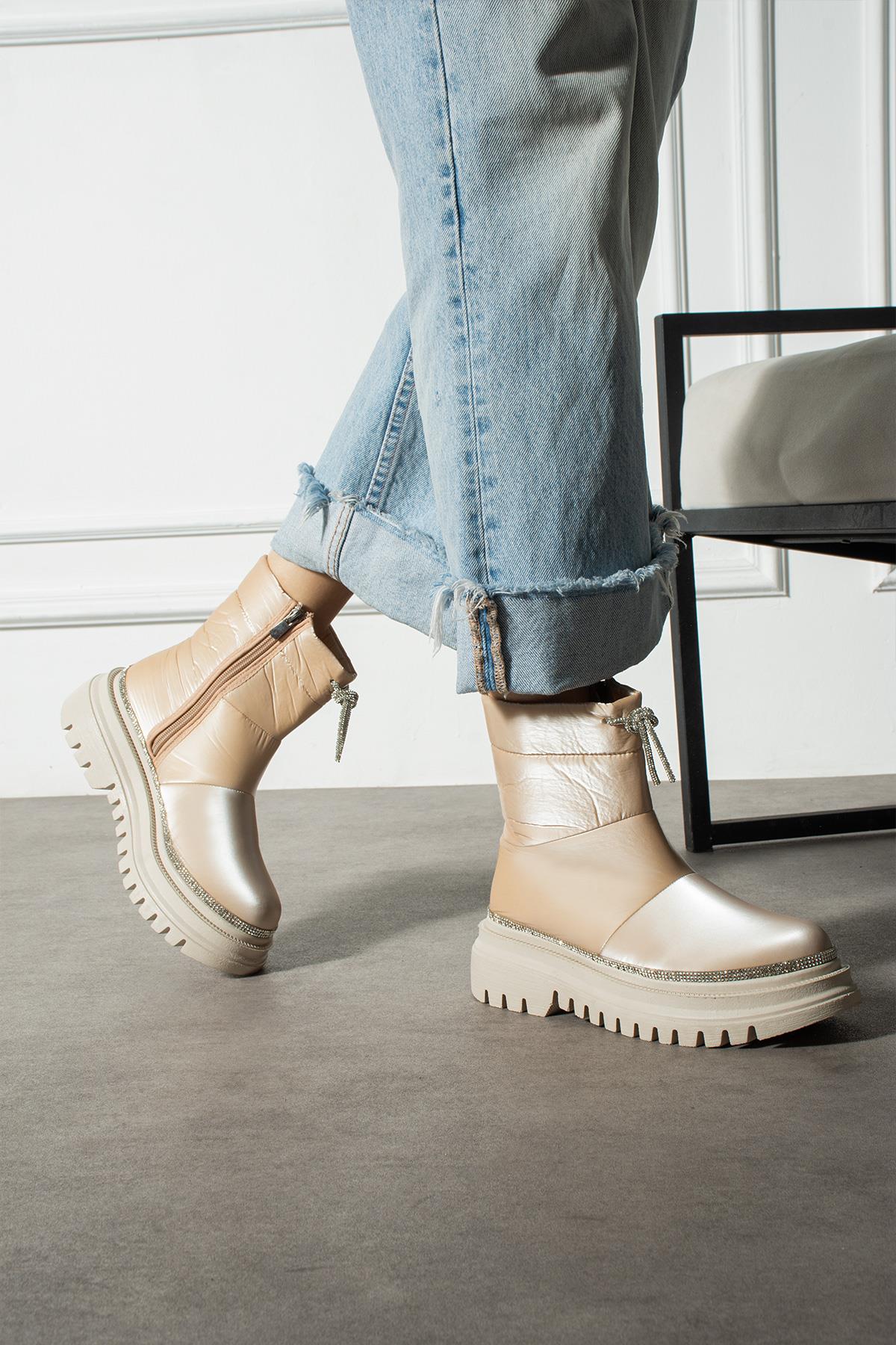 ShoetekGavia