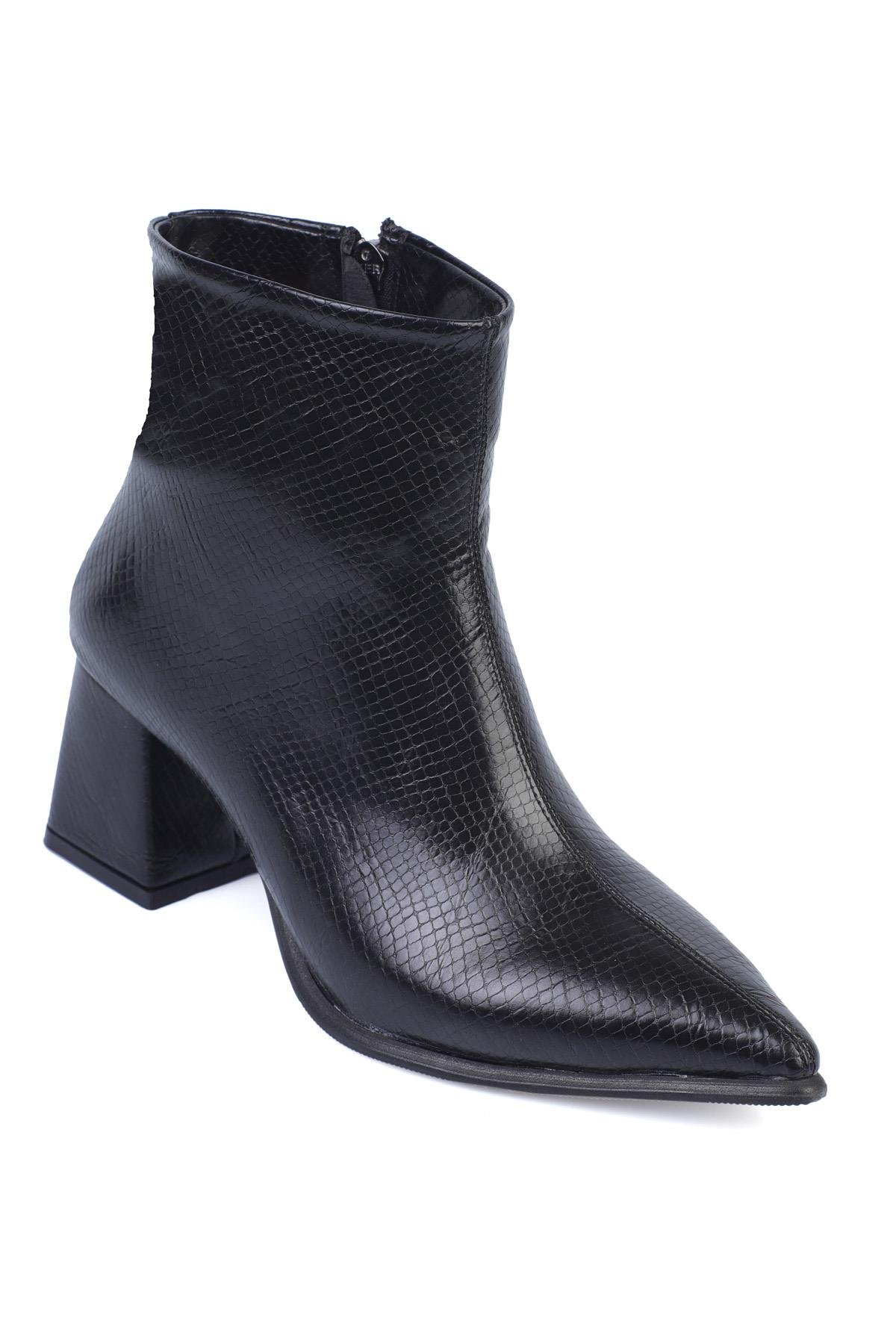 ShoetekSanche