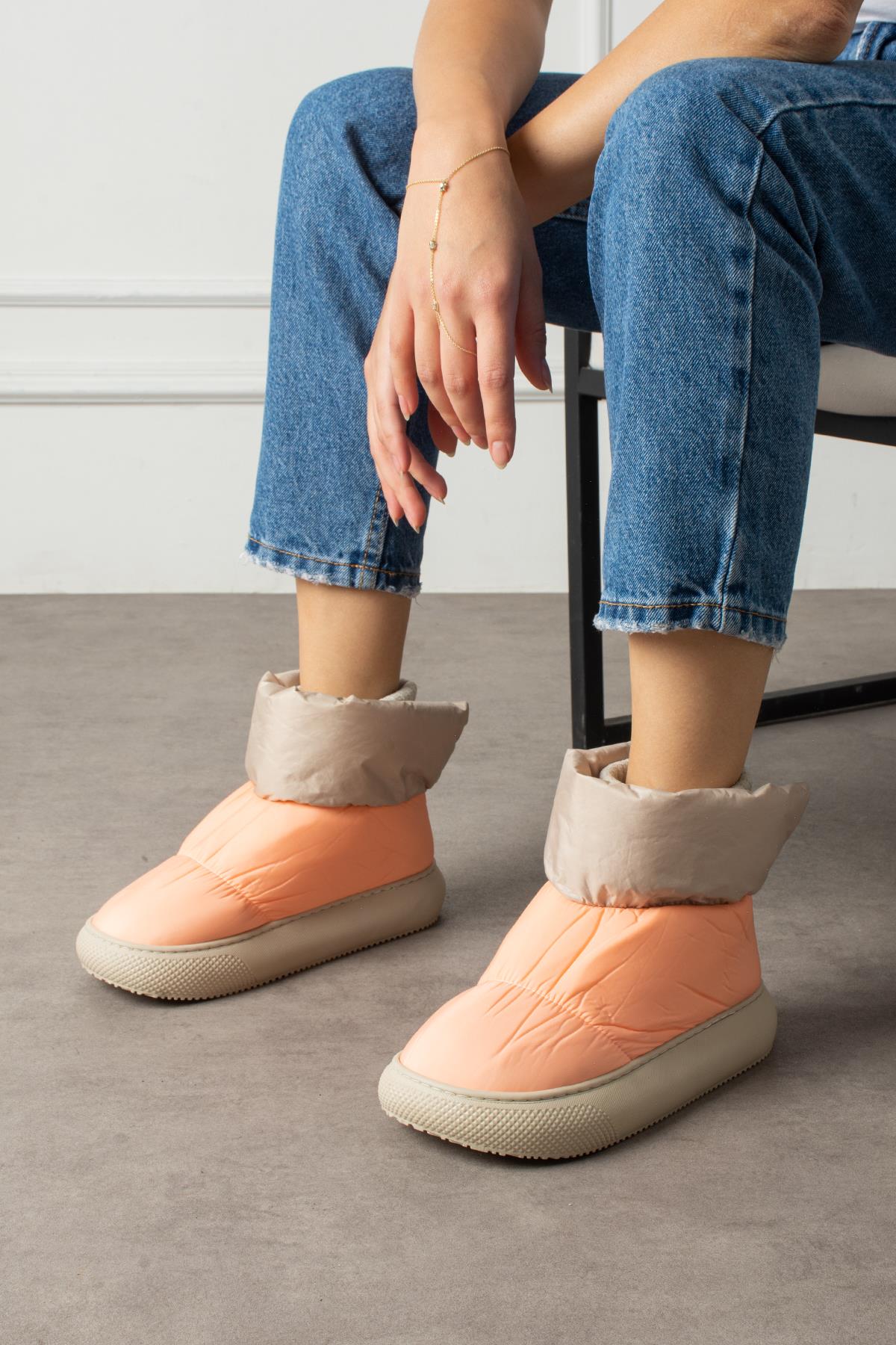 ShoetekSeina