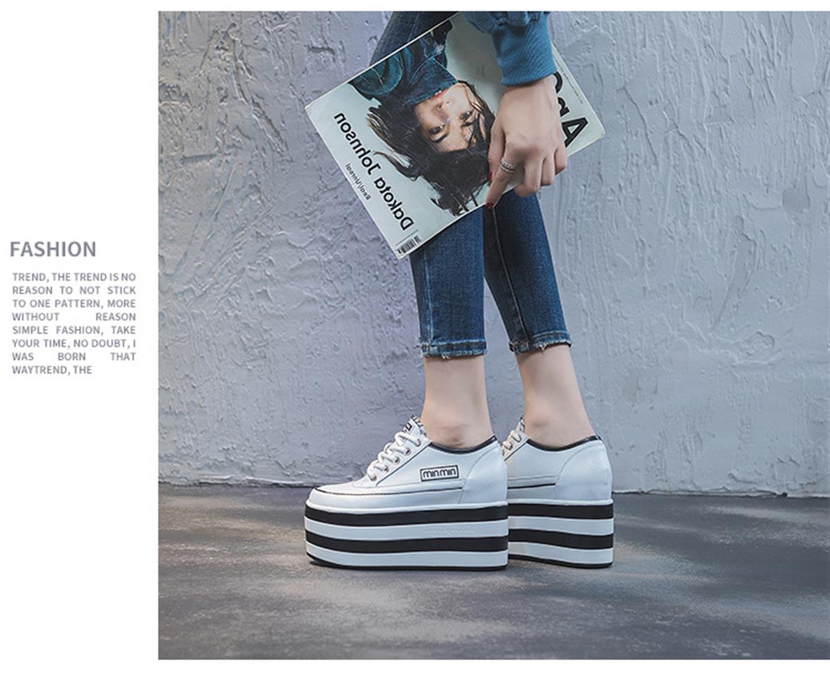 Dolgu Topuk Spor Ayakkabı