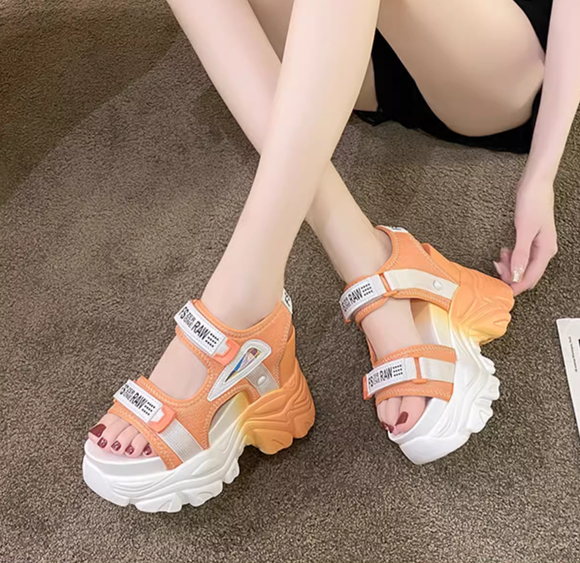 Dolgu Topuk  Spor Sandalet