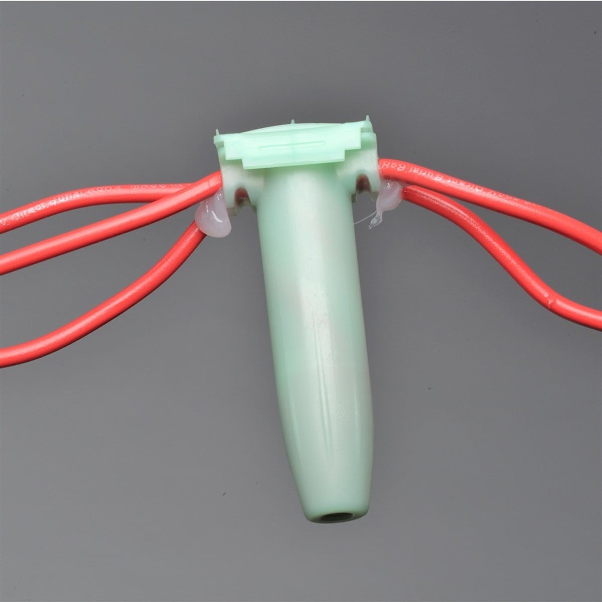 RAINBIRD MAKS. 3 KABLO 4 MM² İÇİN BAĞLANTI PARÇASI(600V MAKS.)