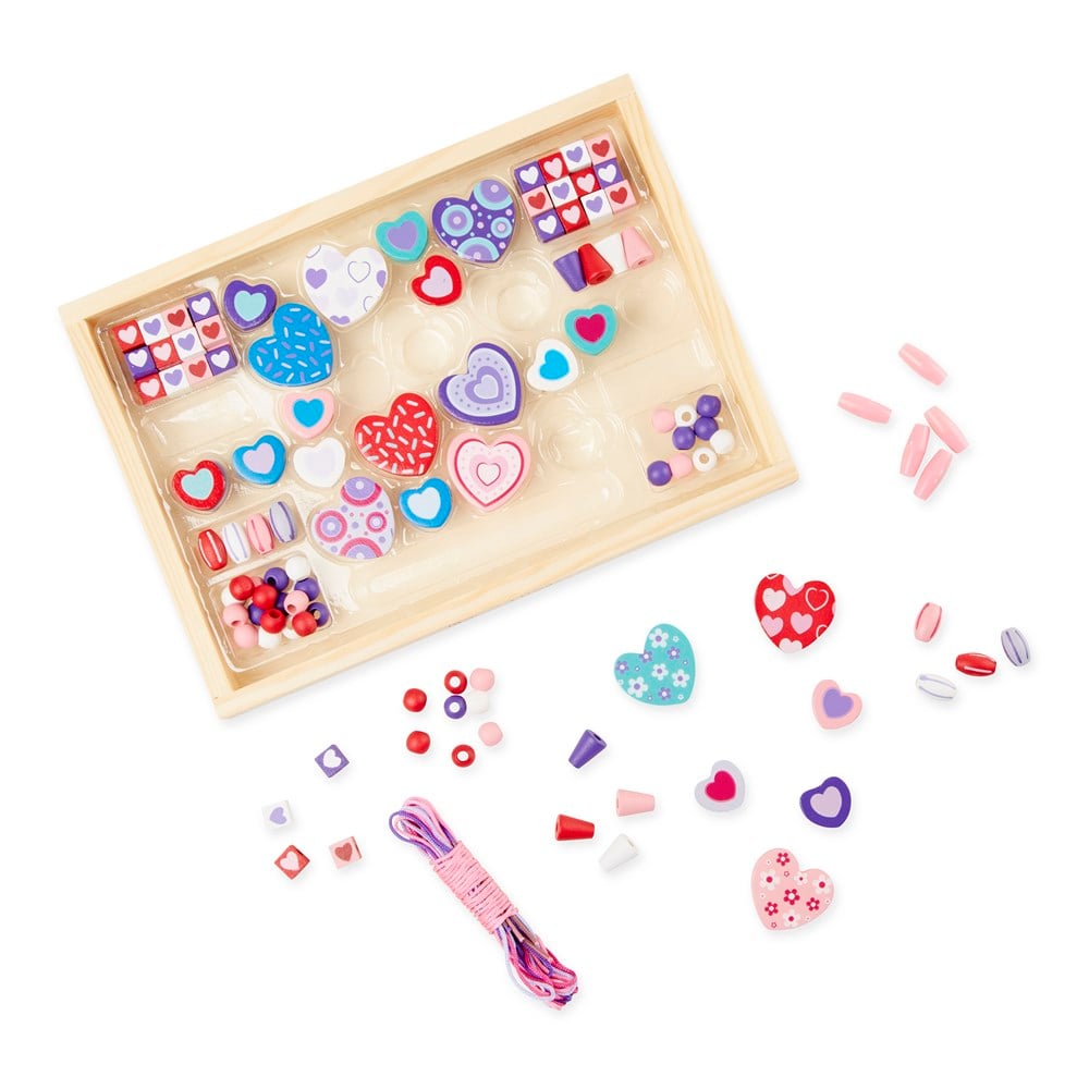 Melissa and Doug AHŞAP BONCUK DİZME - TATLI KALPLER