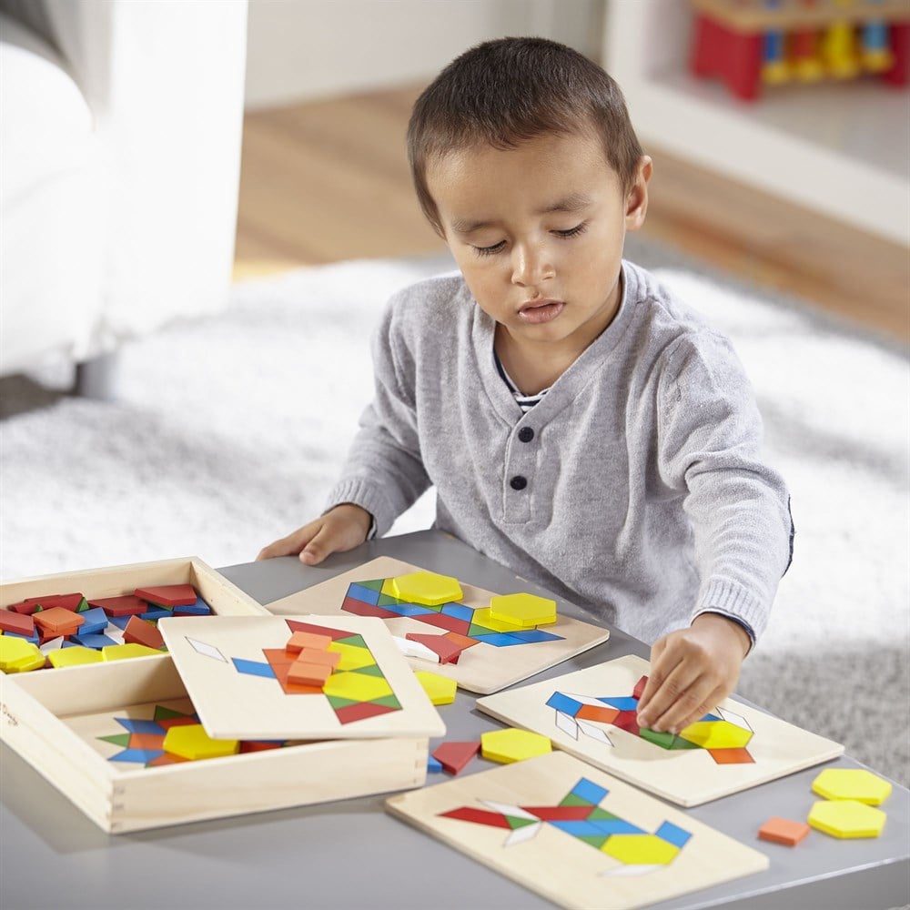 Melissa and Doug AHŞAP GELİŞMİŞ ŞEKİL BULMACA