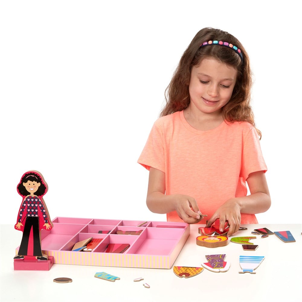 Melissa and Doug AHŞAP MIKNATISLI GİYDİRME - ABBY İLE EMMA