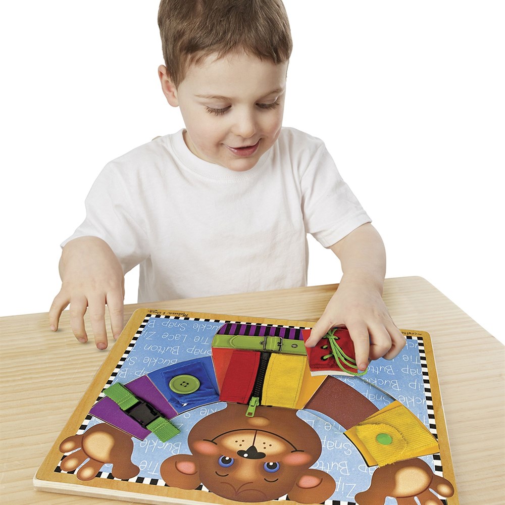 Melissa and Doug AHŞAP TEMEL BECERİ GELİŞTİRME TAHTASI