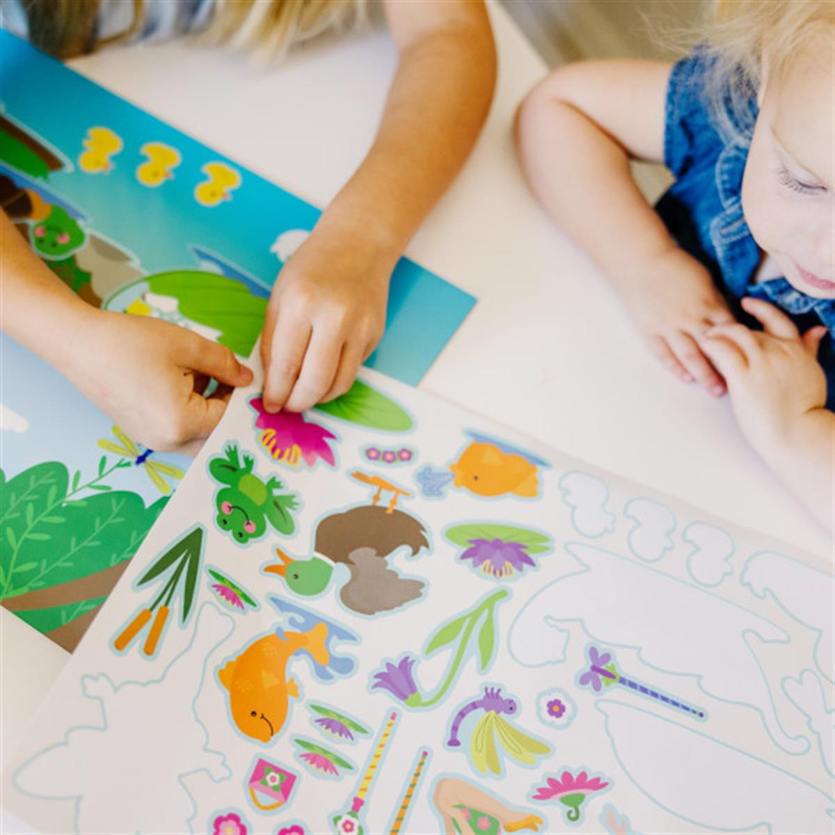 Melissa and Doug Tak Çıkar Çıkartma Kitabı - Periler