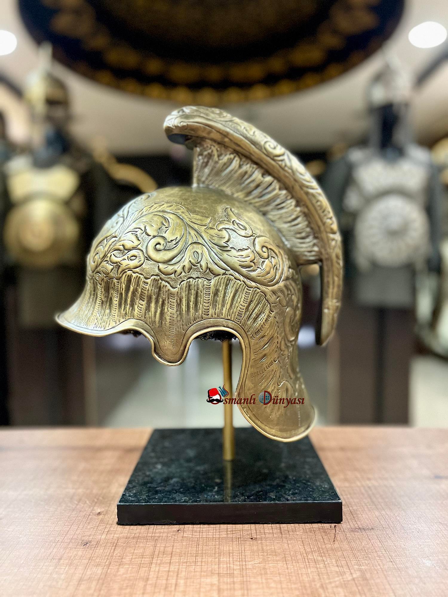 Bizans Kralı XI. Konstantinos'un Miğferi