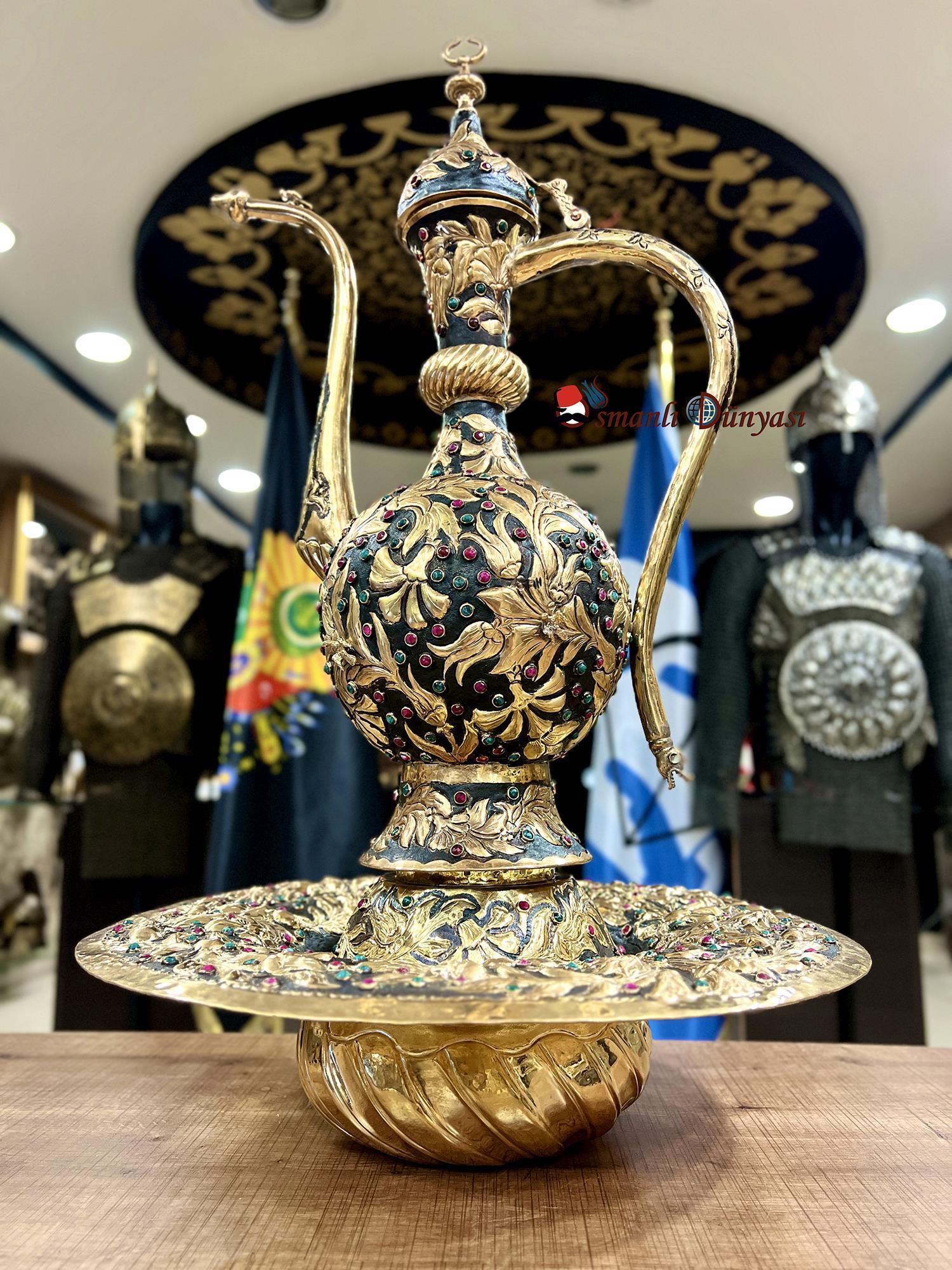 Fatih Sultan Mehmed Han'ın Kutsal İbriği