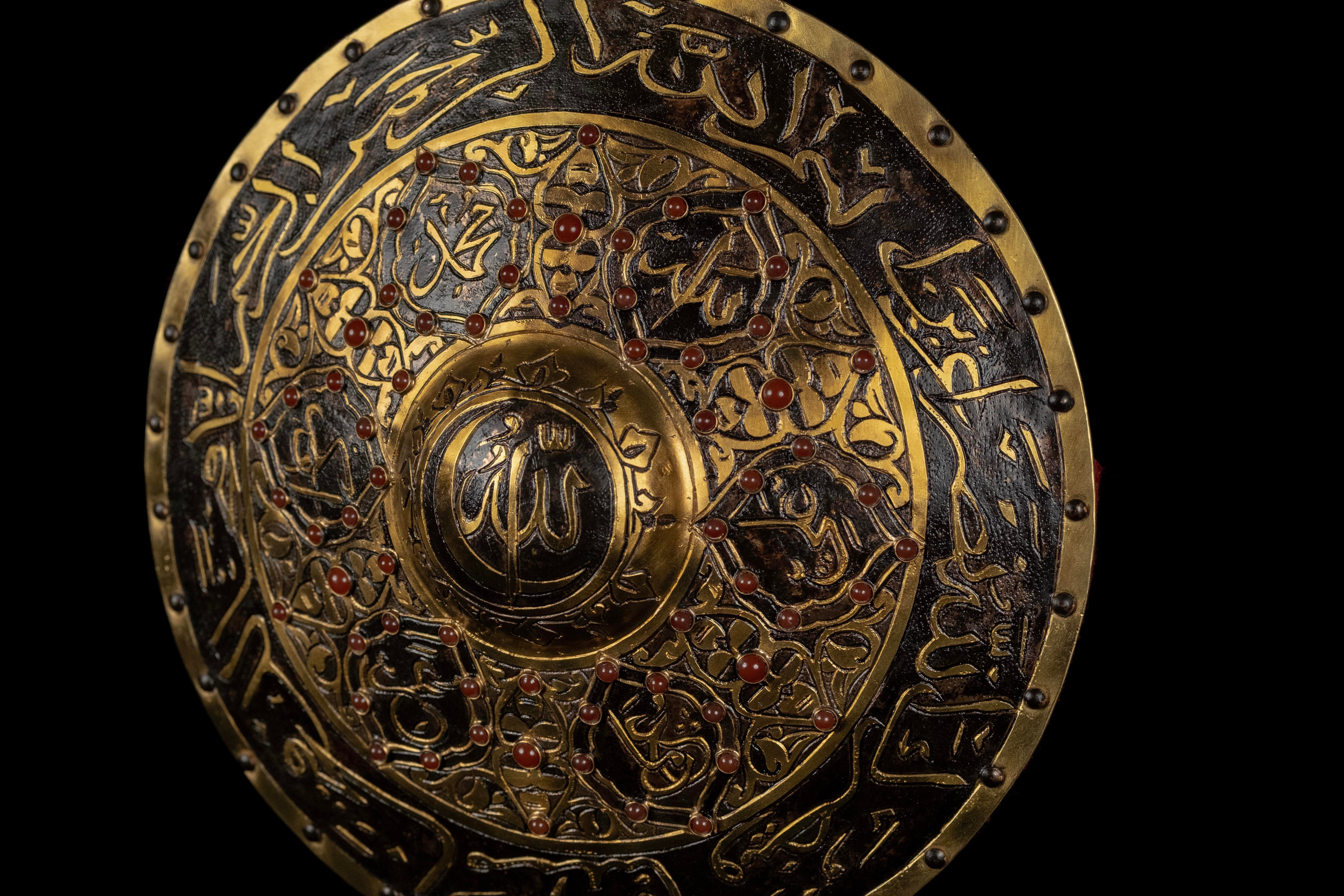 Fatih Sultan Mehmet Han Zırh Seti Masa Üstü Dekor Boy