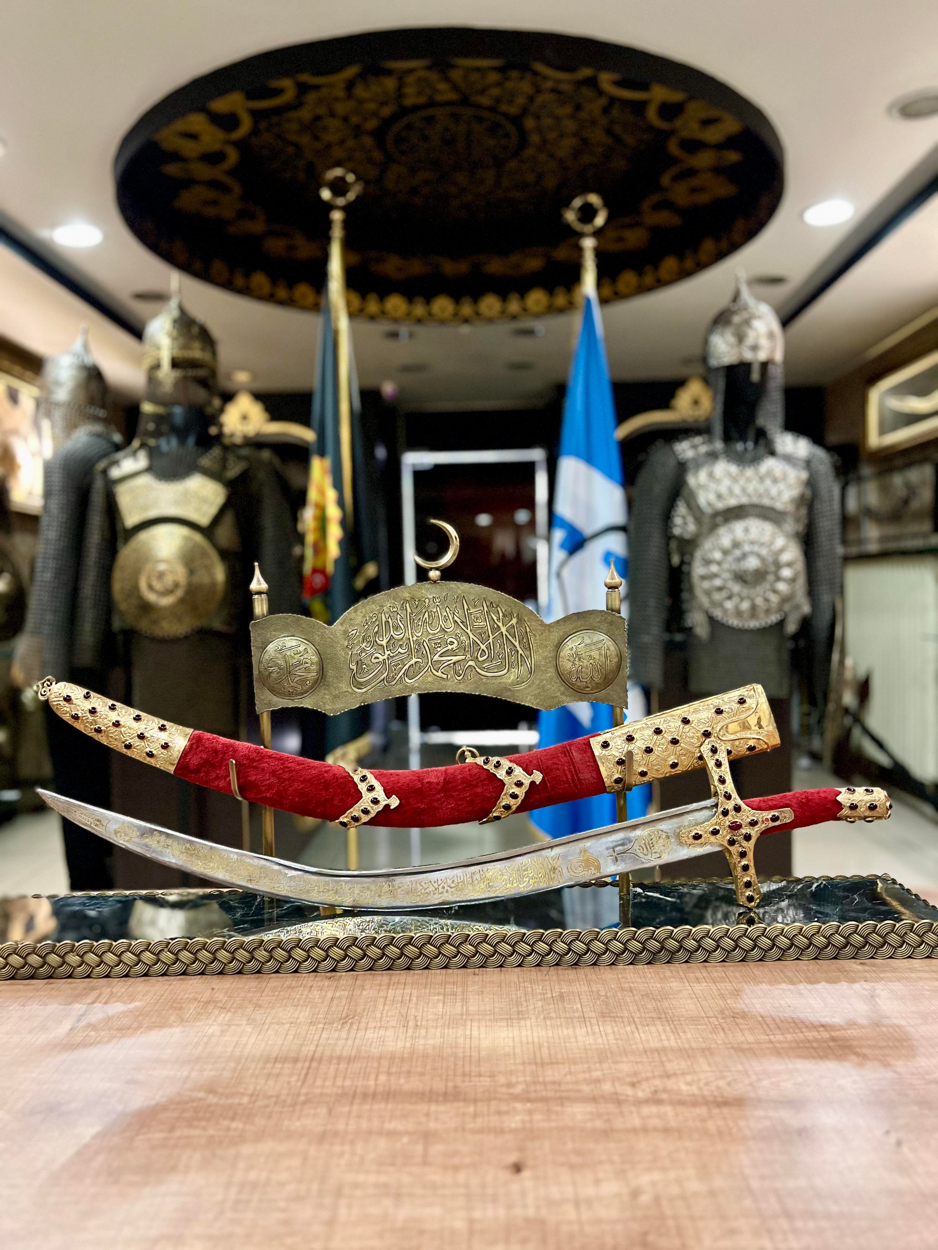 Fatih Sultan Mehmet Han'ın Tören Kılıcı