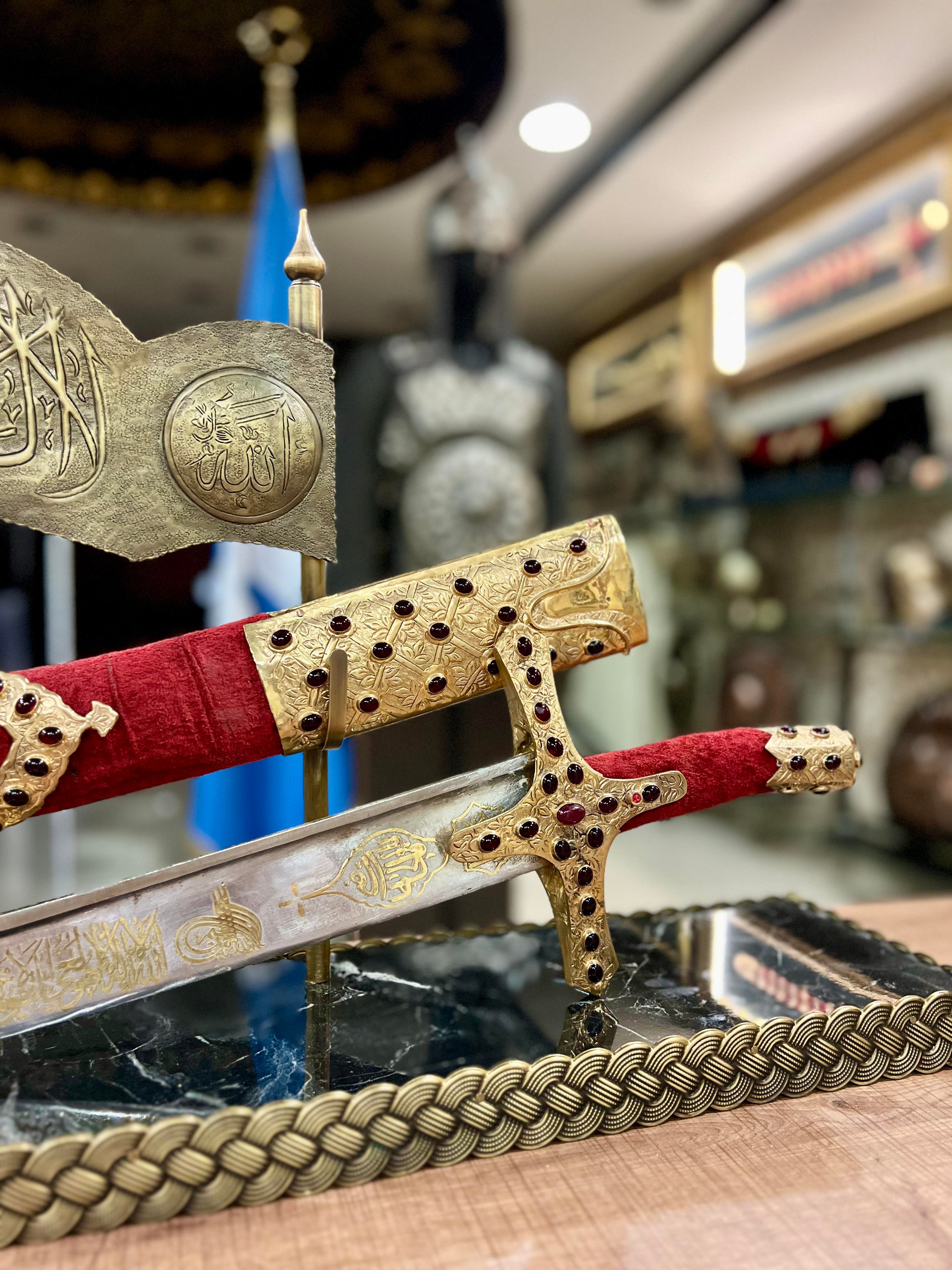 Fatih Sultan Mehmet Han'ın Tören Kılıcı