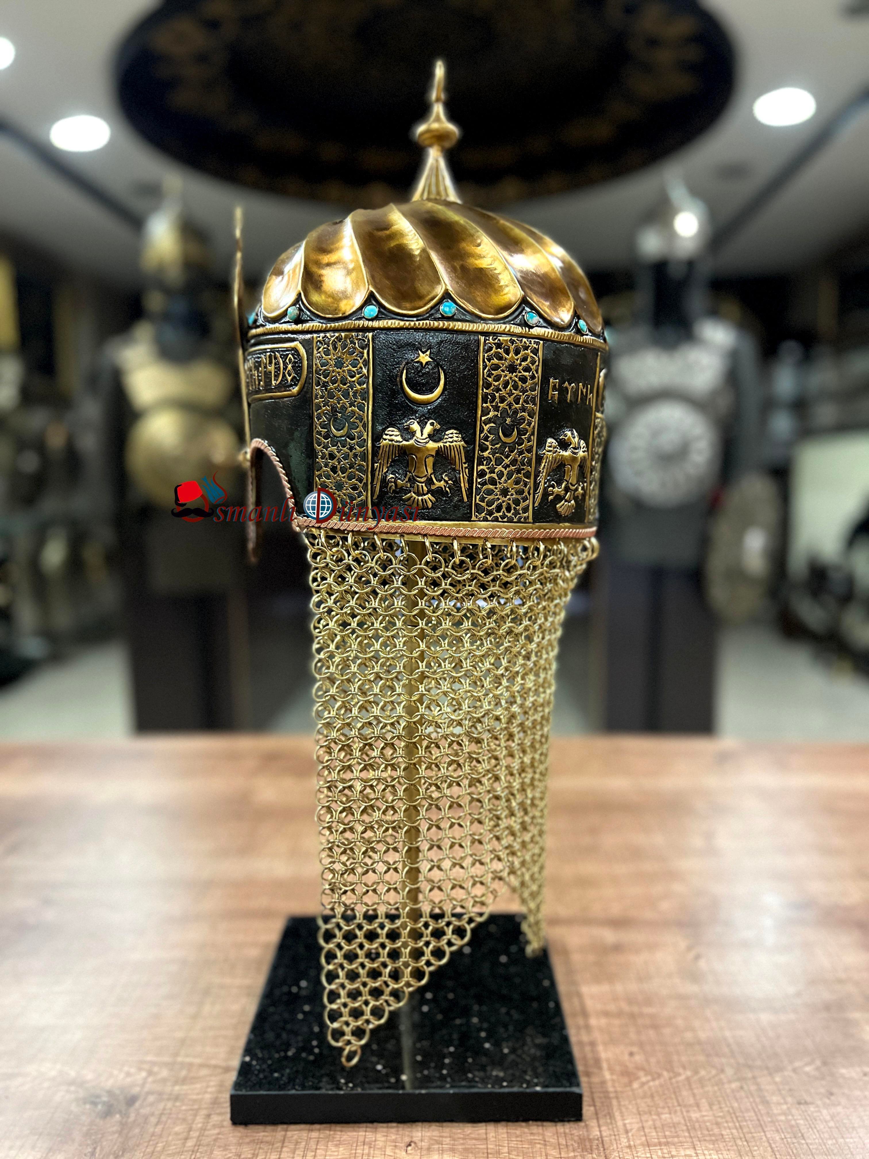 Sultan Alparslan Türk Miğferi