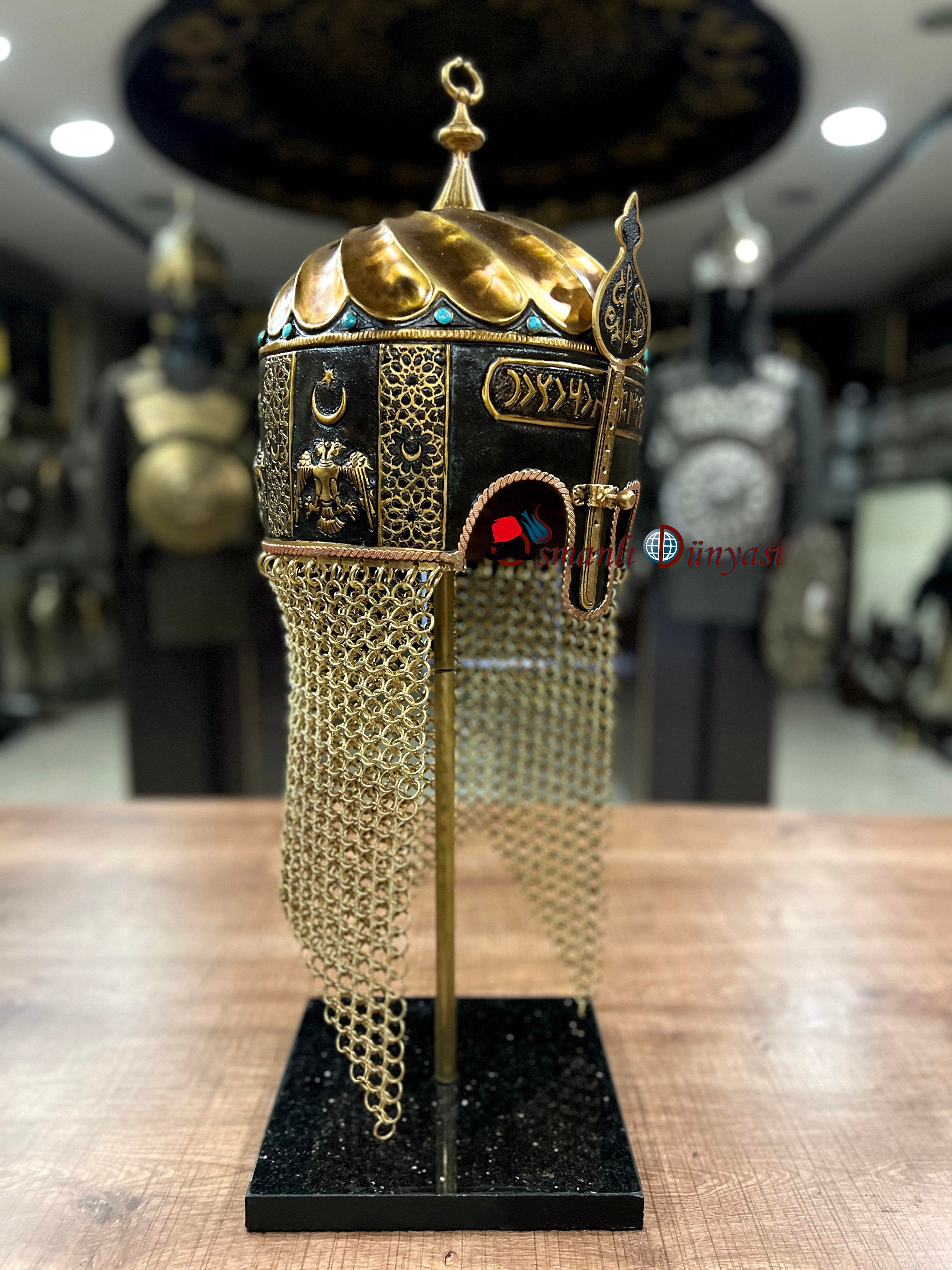 Sultan Alparslan Türk Miğferi