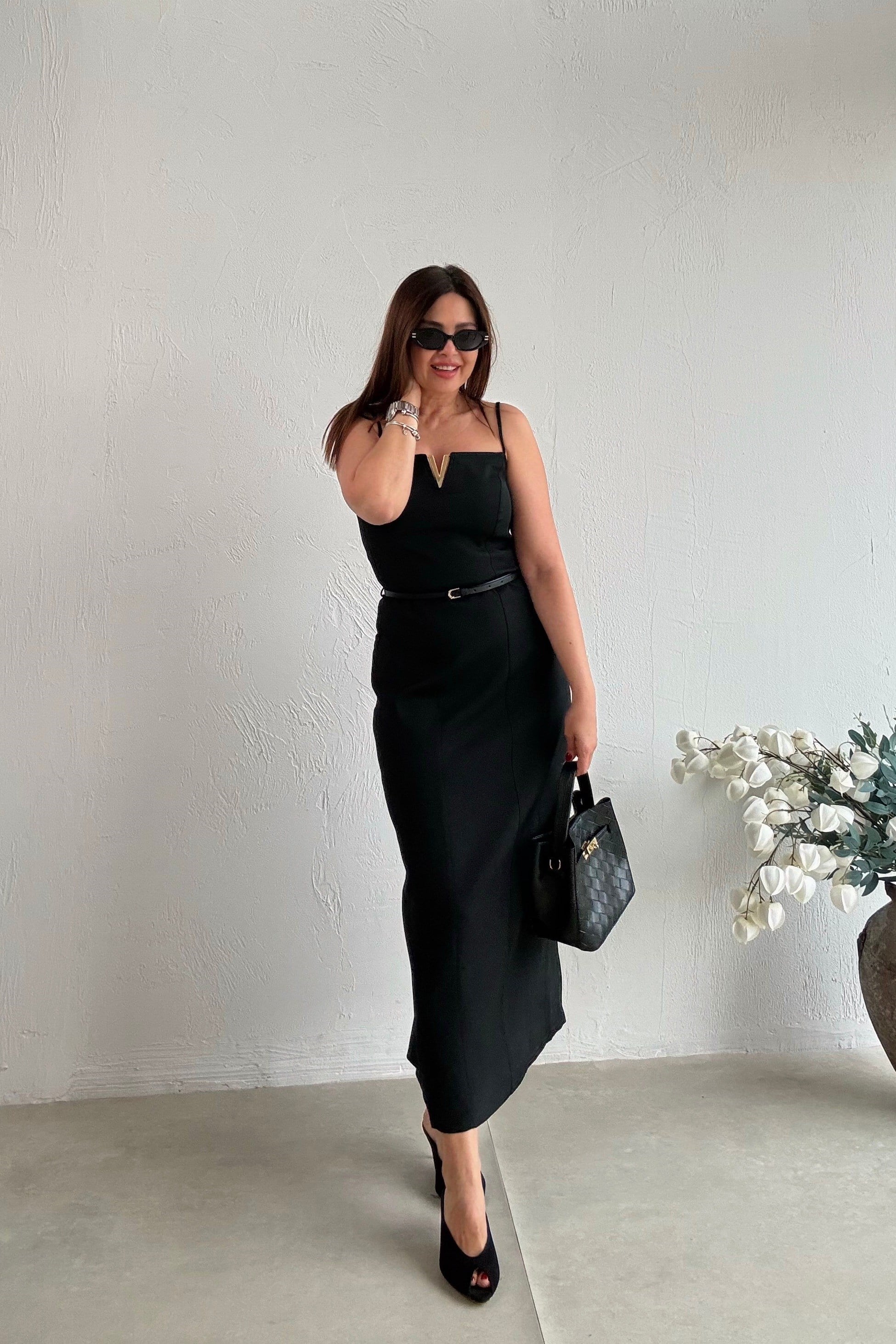 Aksesuarlı Elbise SİYAH