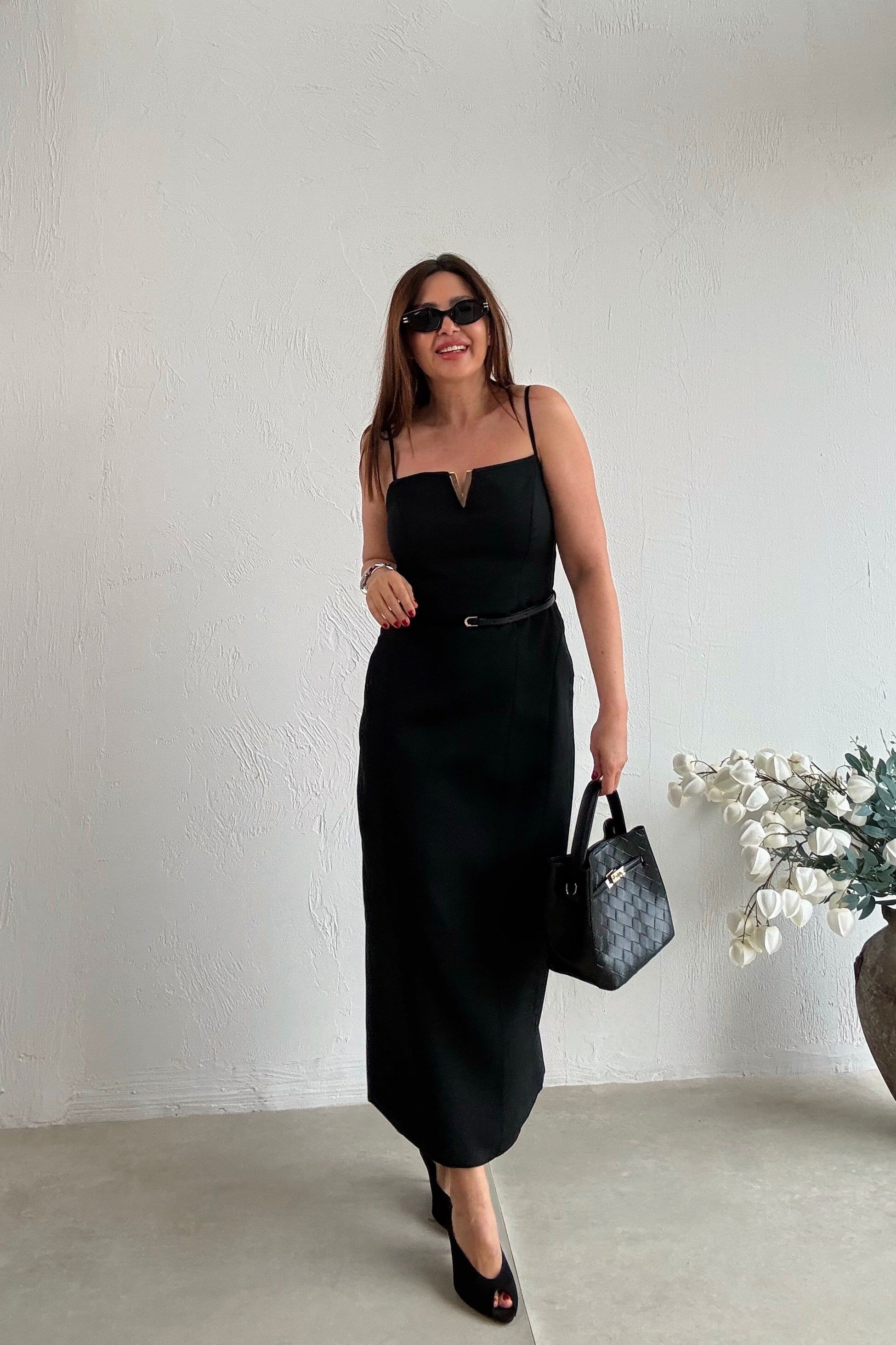 Aksesuarlı Elbise SİYAH