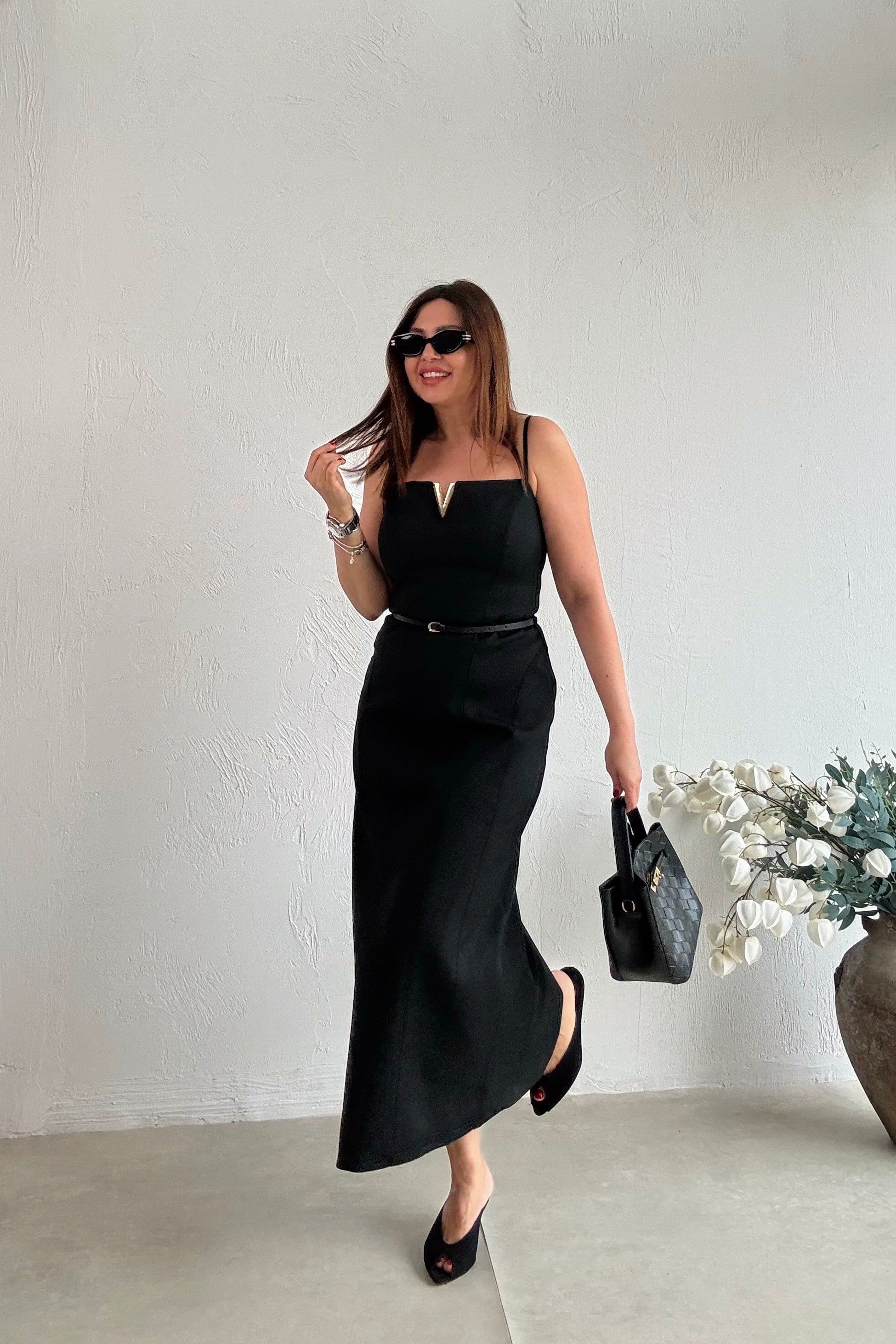 Aksesuarlı Elbise SİYAH