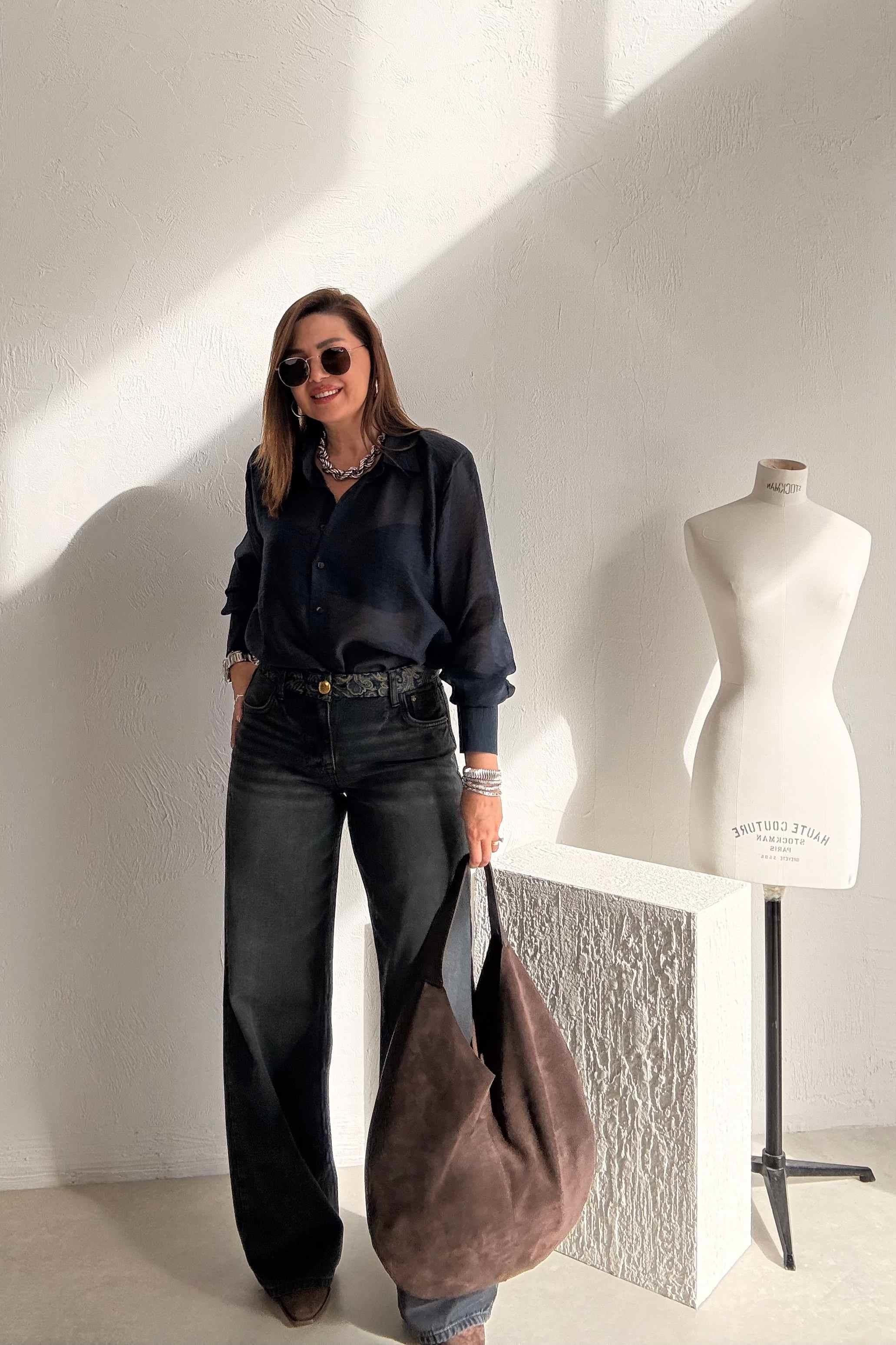 Bel Detaylı Siyah Jean 