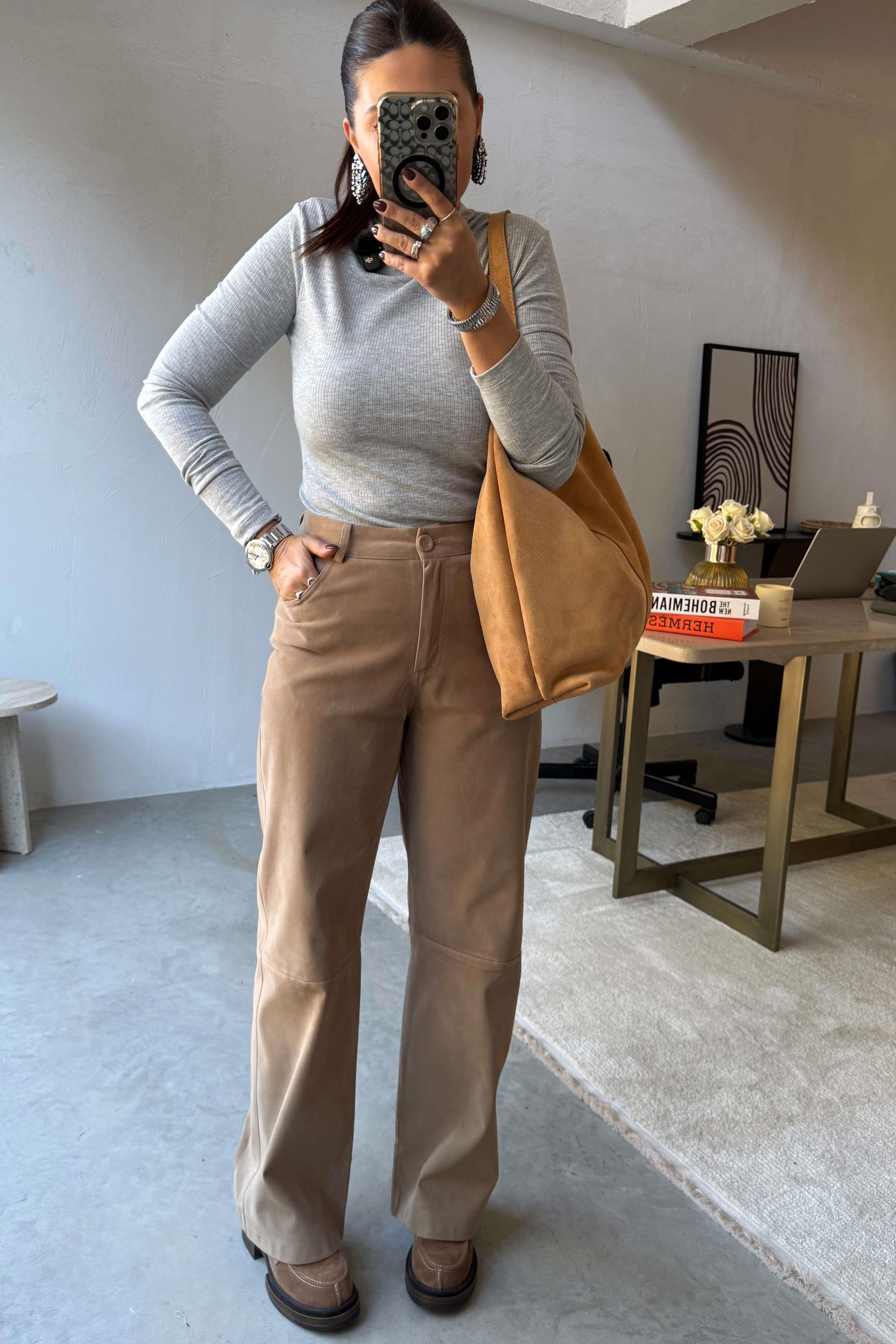 Camel Rengi Süet Pantolon 