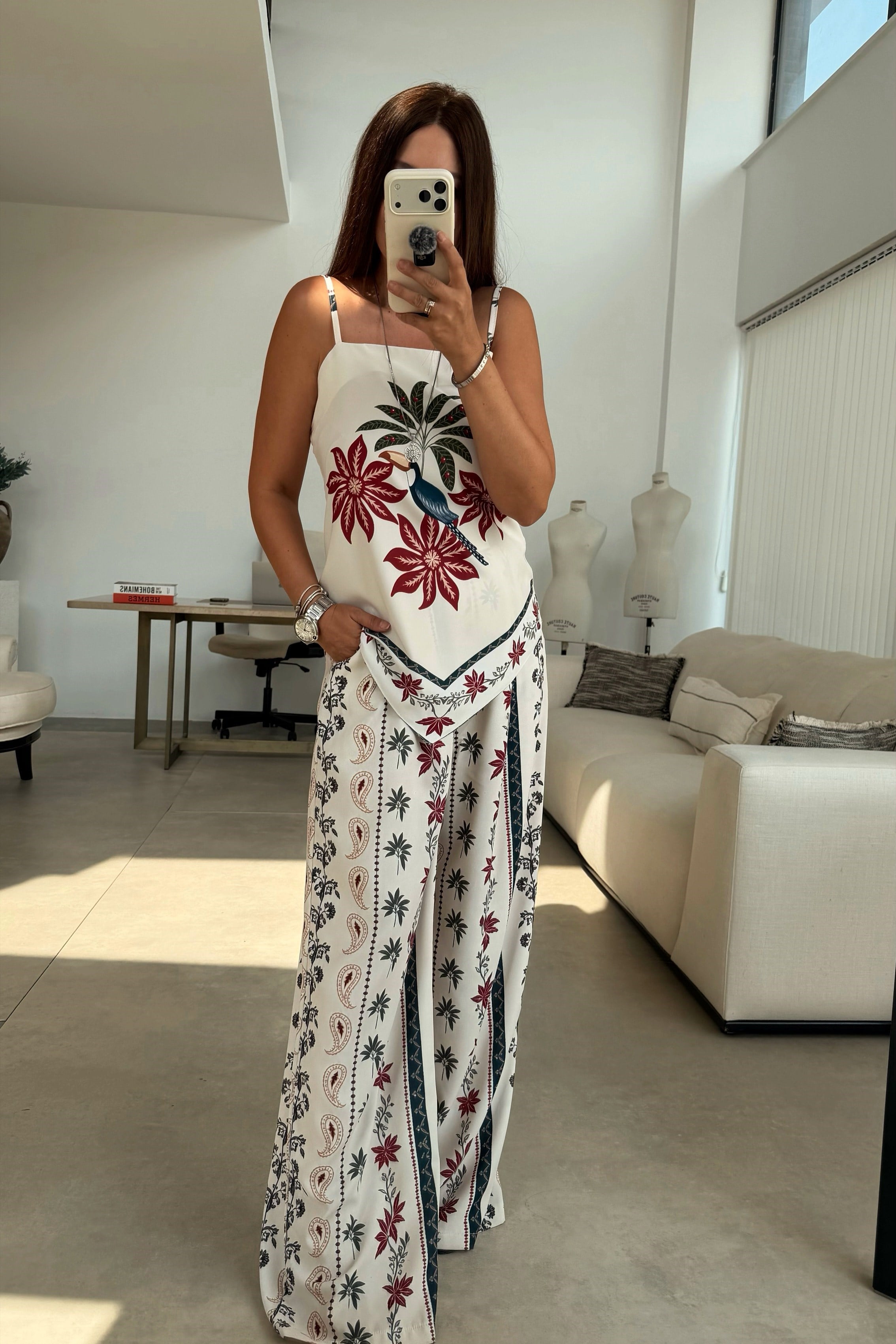 Desenli Askılı Bluz Pantolon Takım EKRU