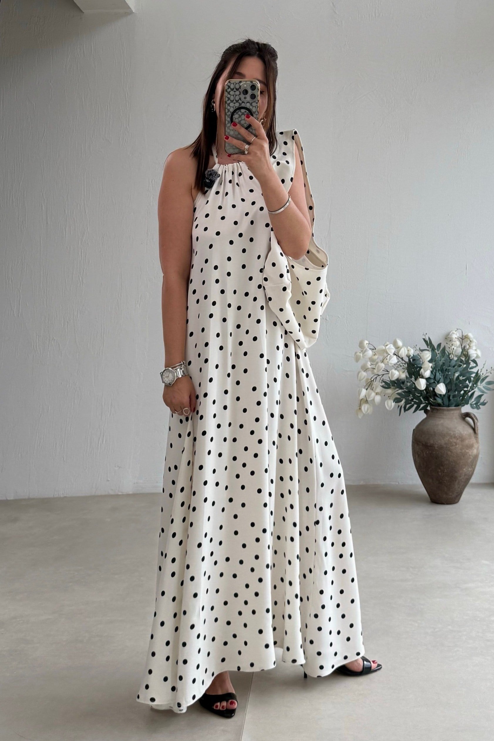 Ekru Çantalı Uçuş Elbise 