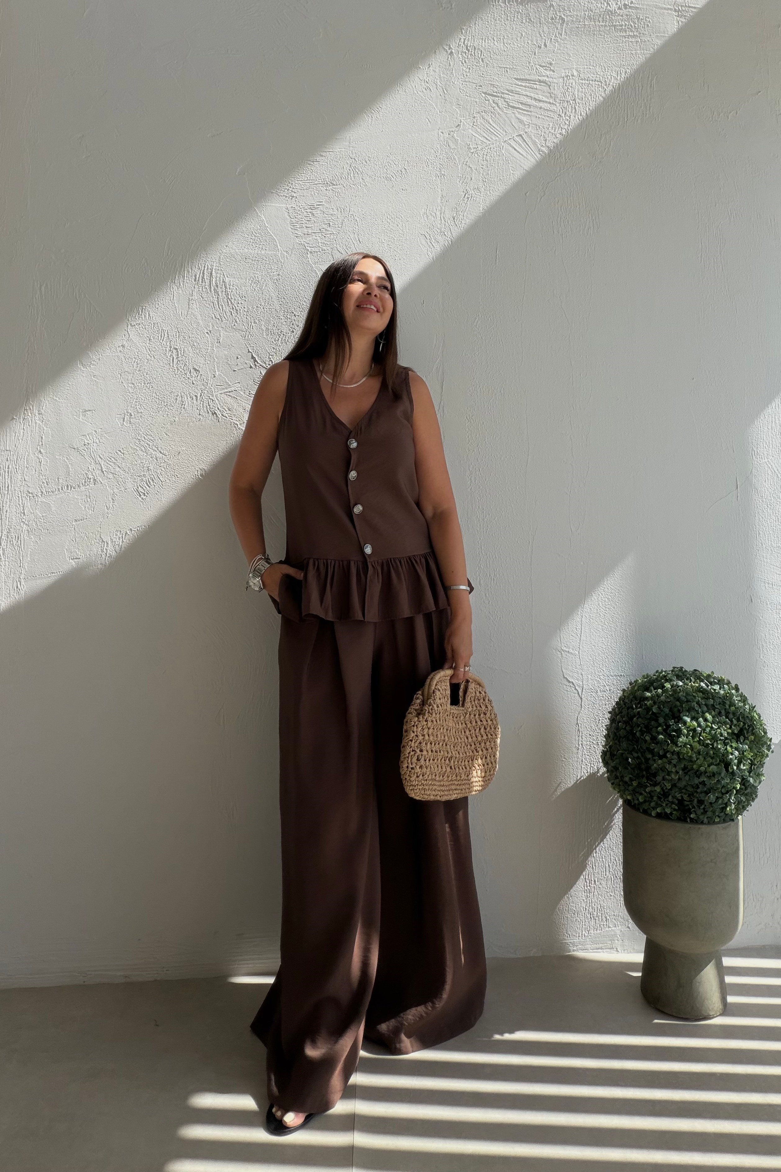 Fırfır Detaylı Yelek Pantalon Takım KAHVERENGİ