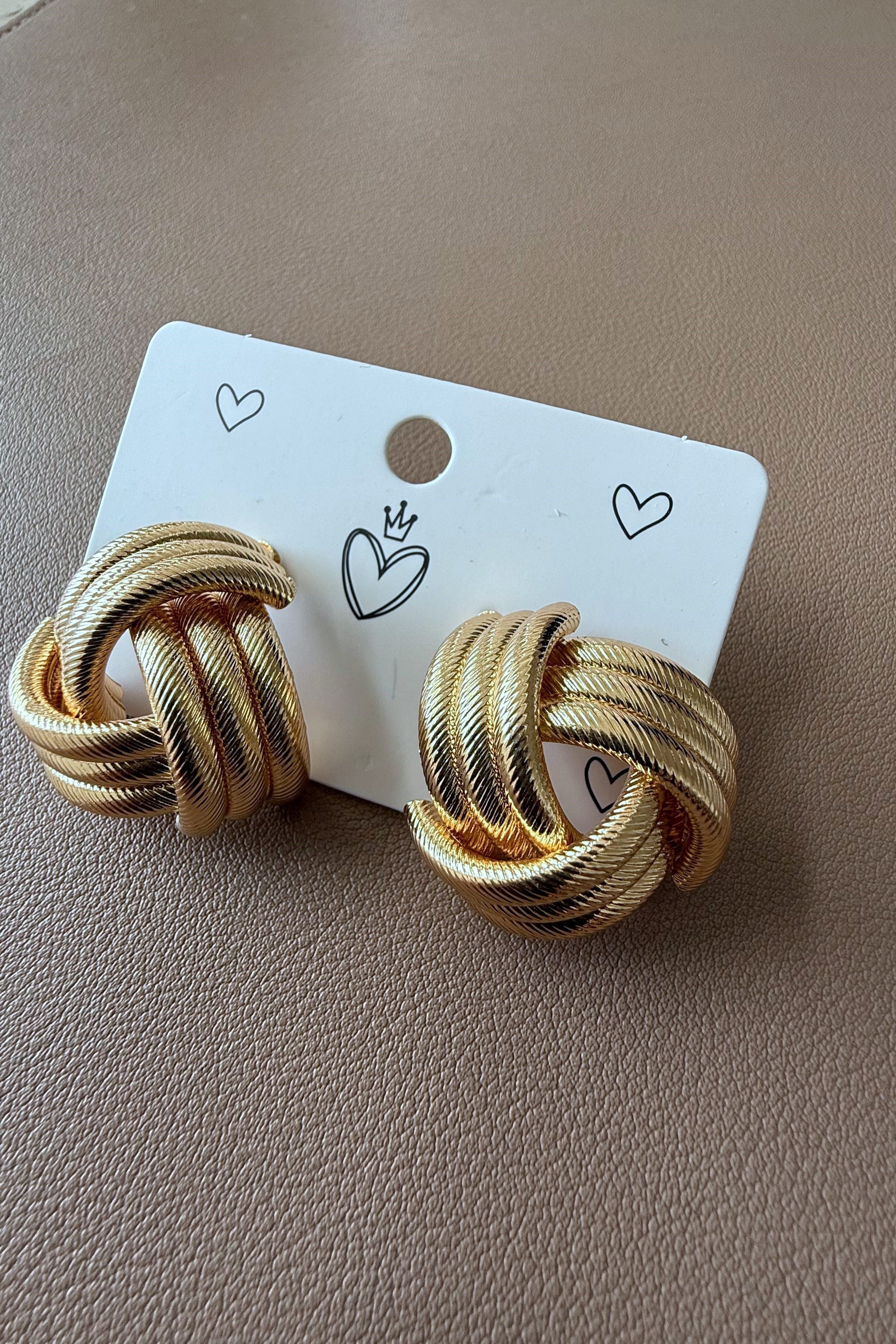Gold Düğüm Küpe 