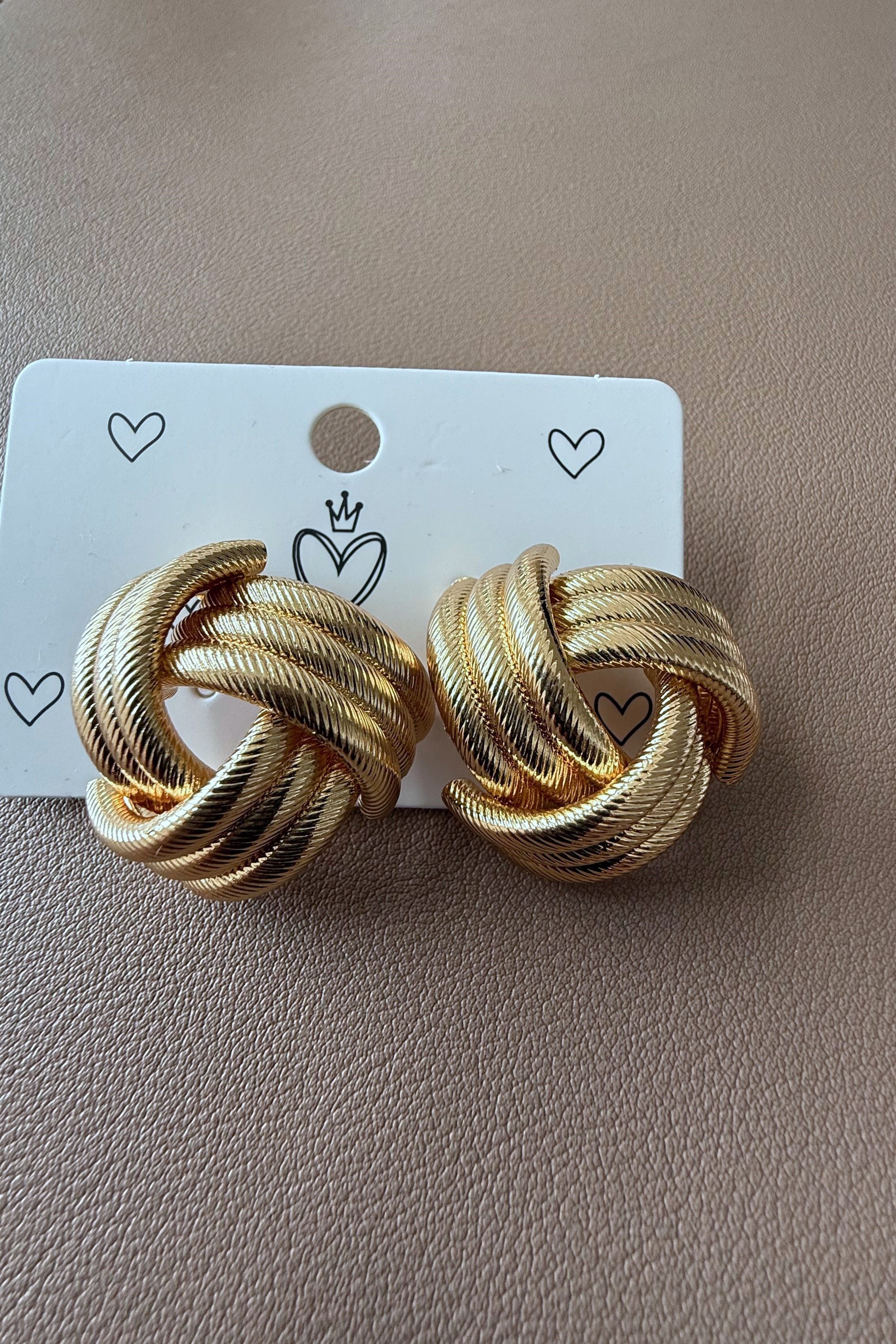 Gold Düğüm Küpe 