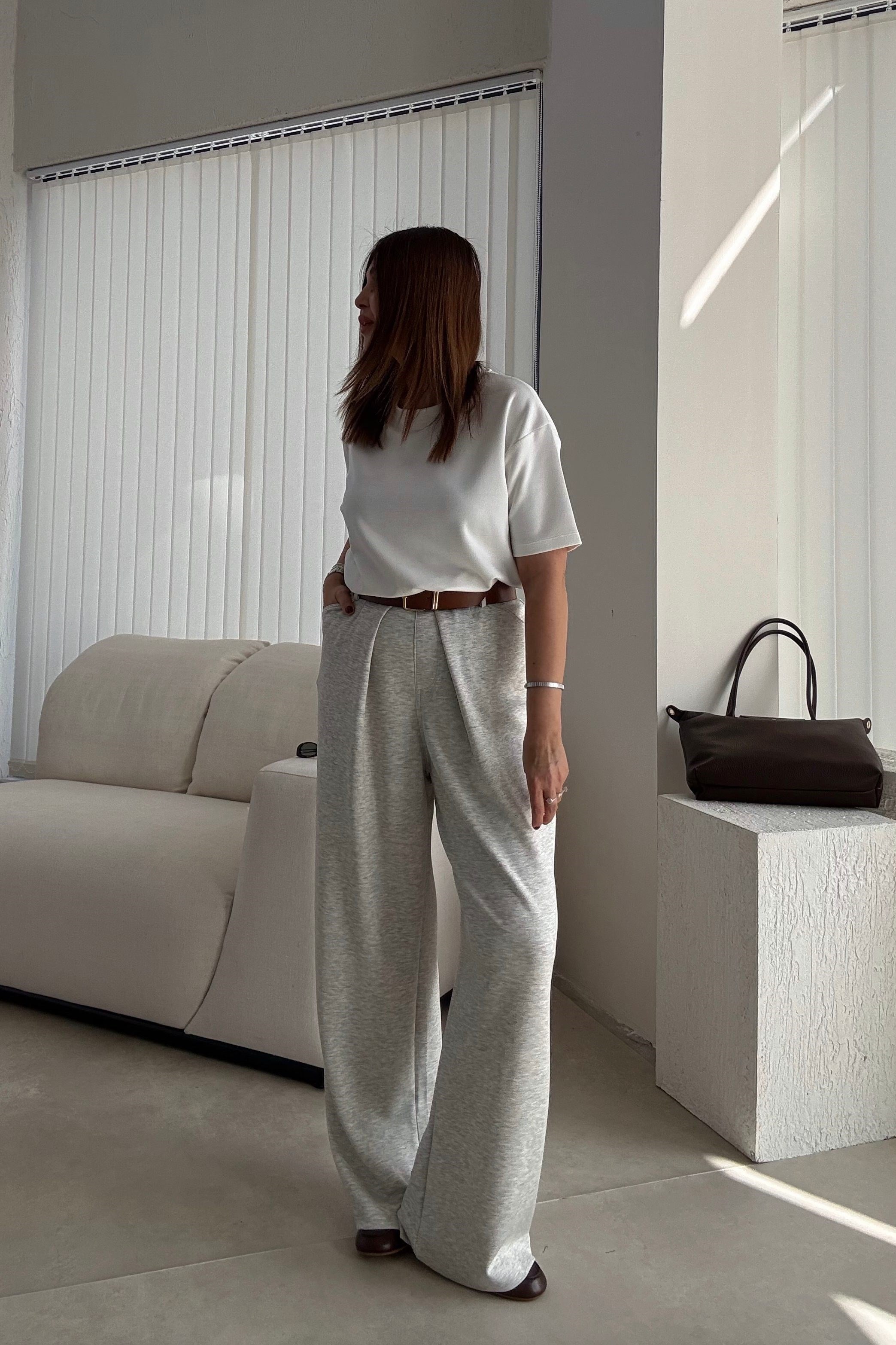 Gri Kemerli Mode Pantolon 