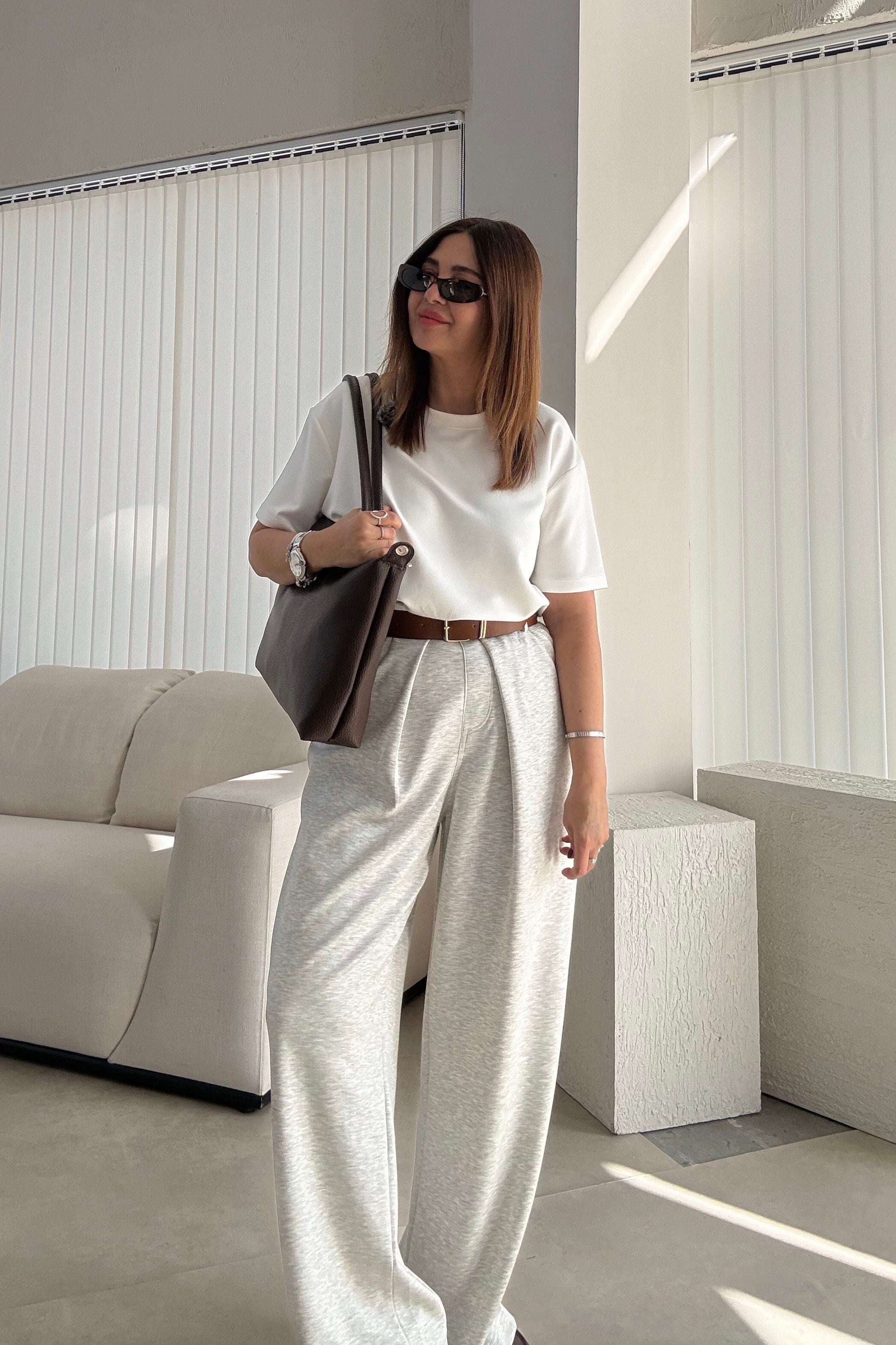 Gri Kemerli Mode Pantolon 