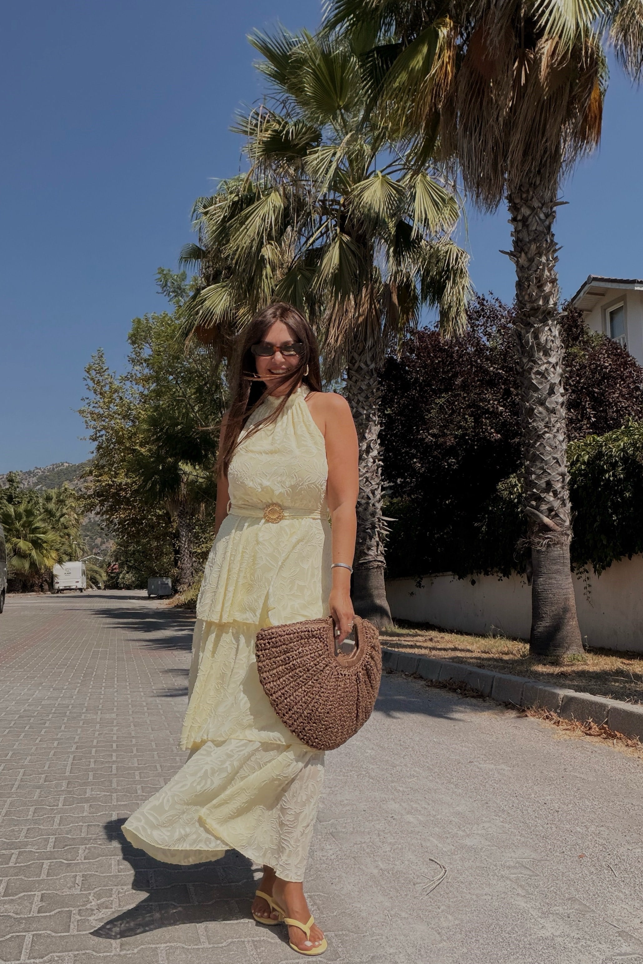 Halter Yaka Katlı Elbise SARI