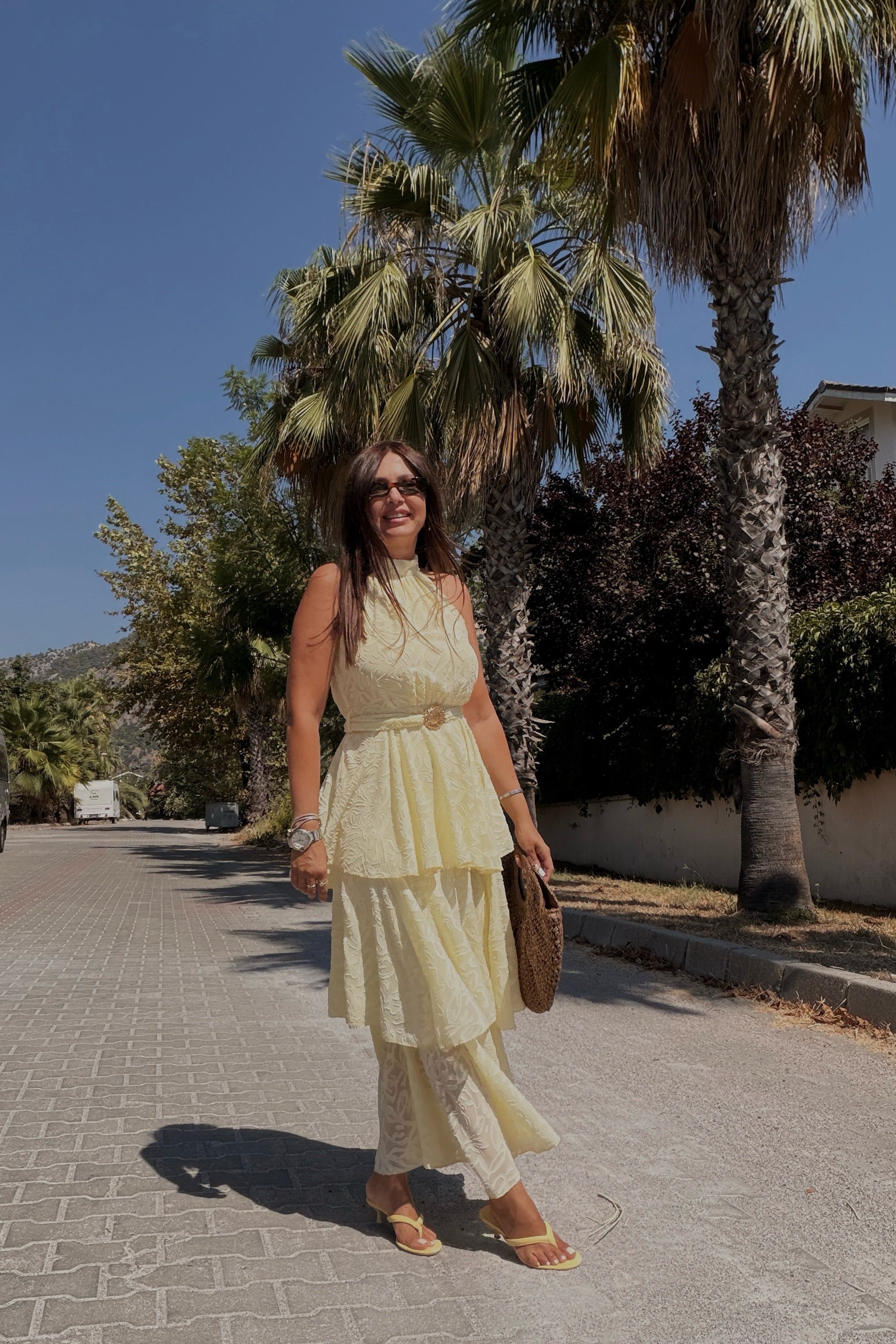 Halter Yaka Katlı Elbise SARI