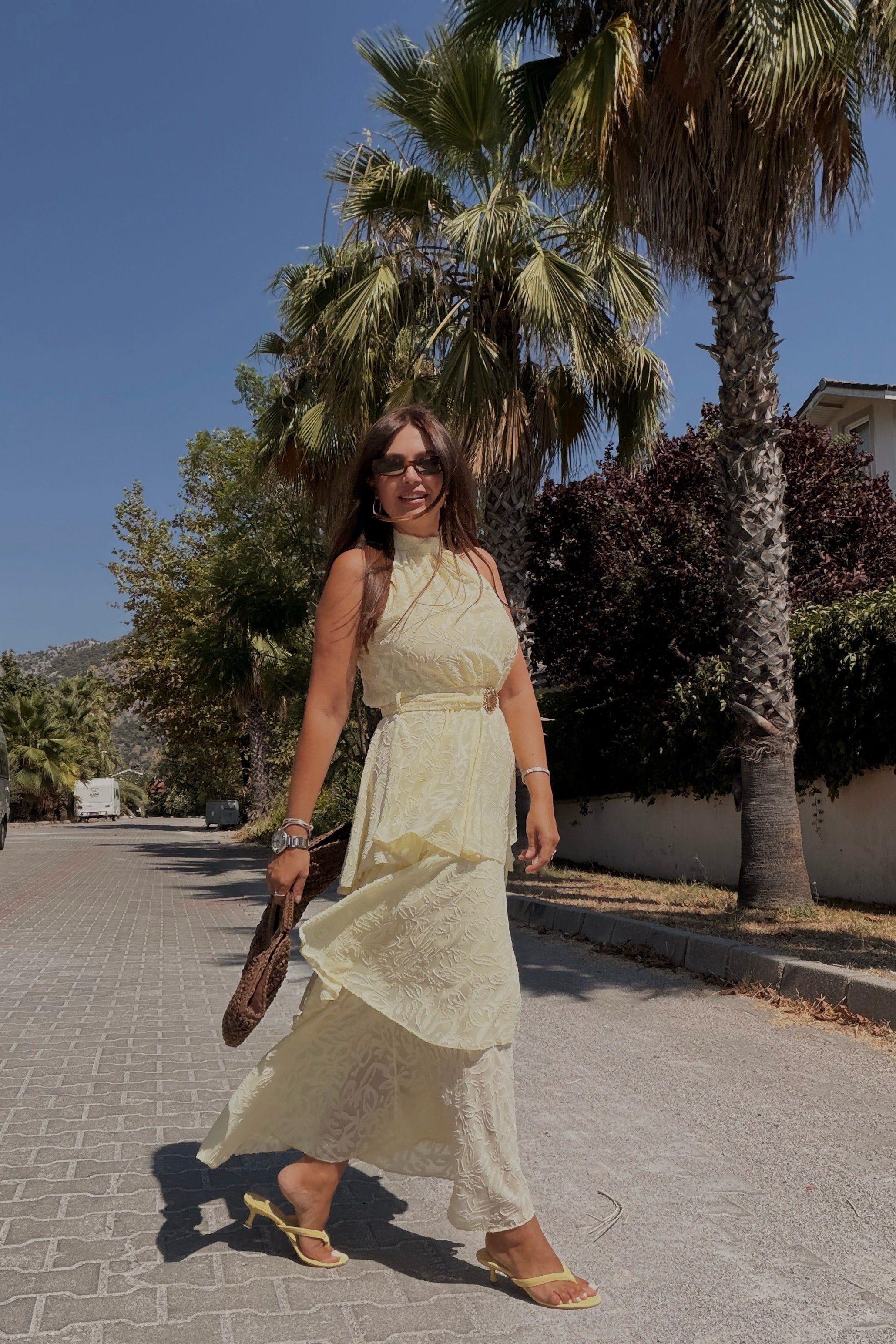 Halter Yaka Katlı Elbise SARI