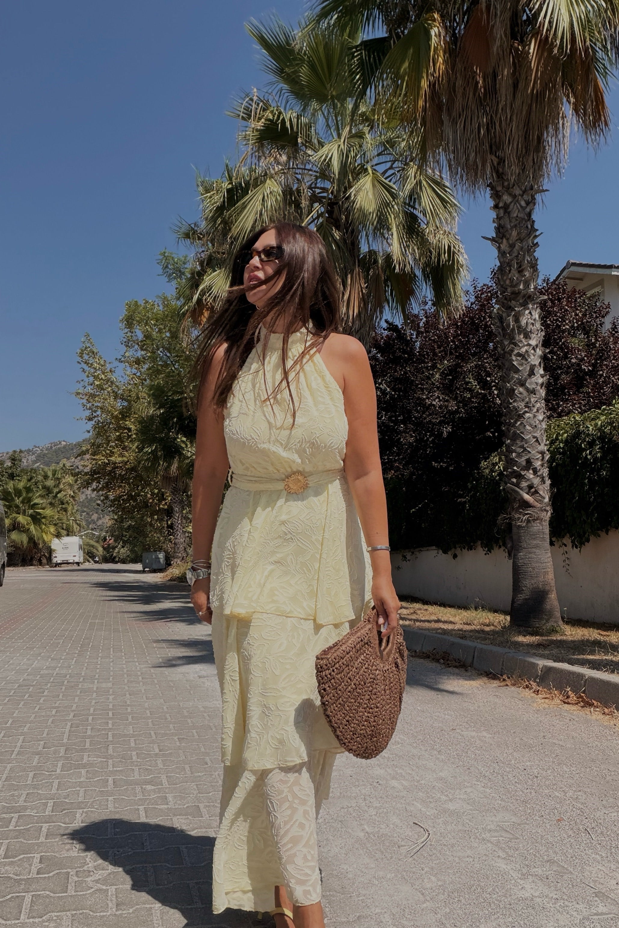 Halter Yaka Katlı Elbise SARI