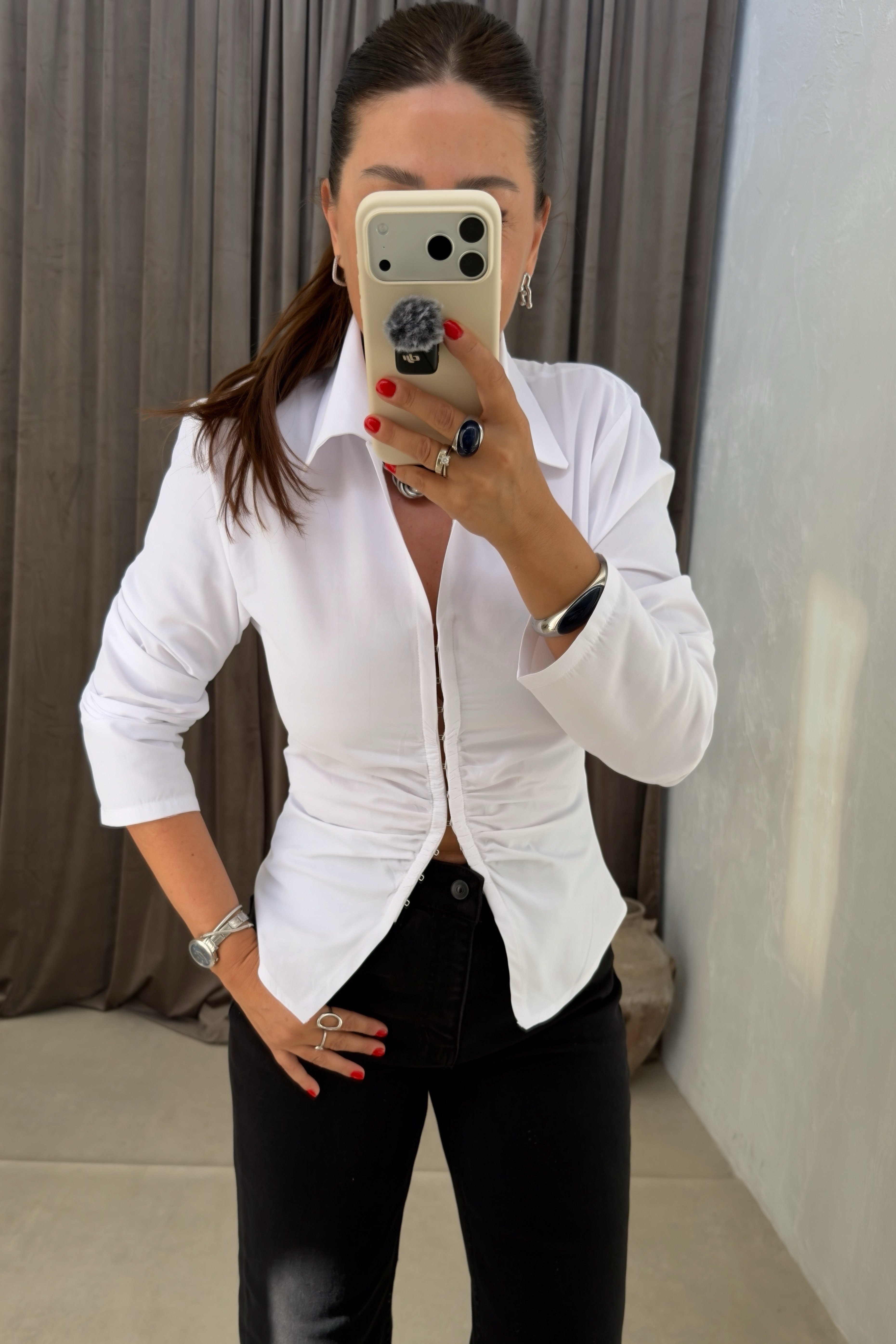 Kopçalı Fit Gömlek BEYAZ
