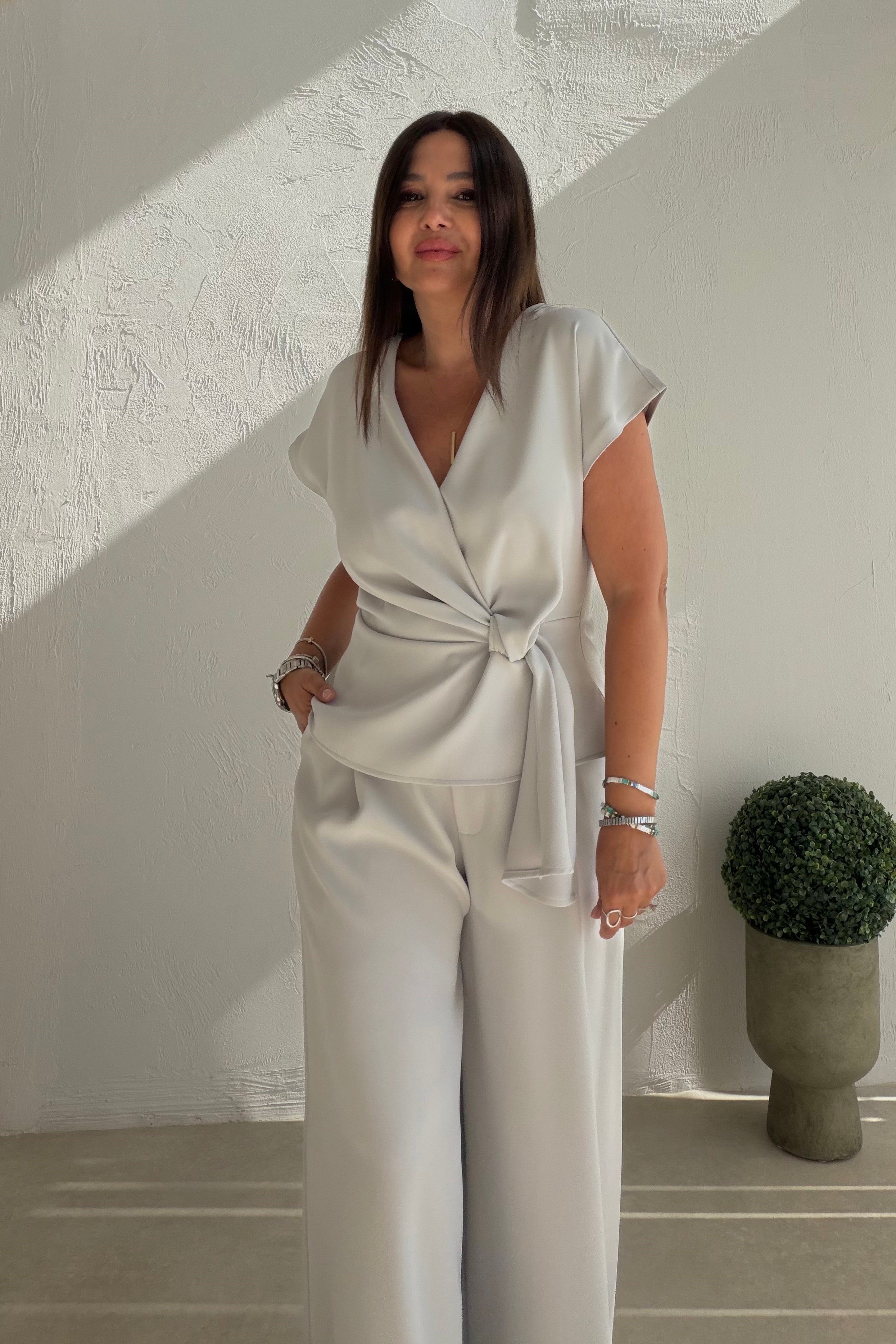 Kruveze Dökümlü Pantolon Bluz Takım GRİ