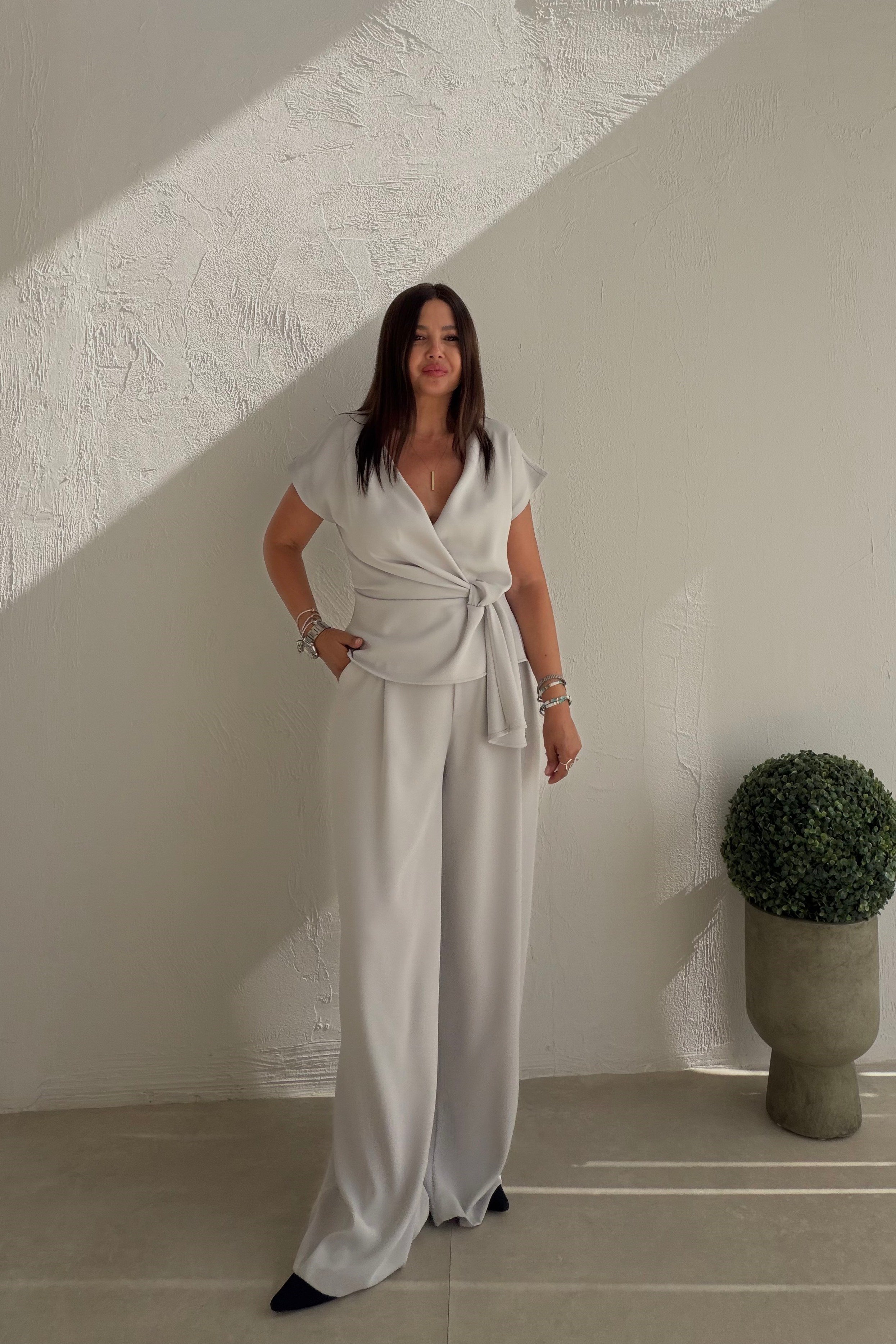 Kruveze Dökümlü Pantolon Bluz Takım GRİ
