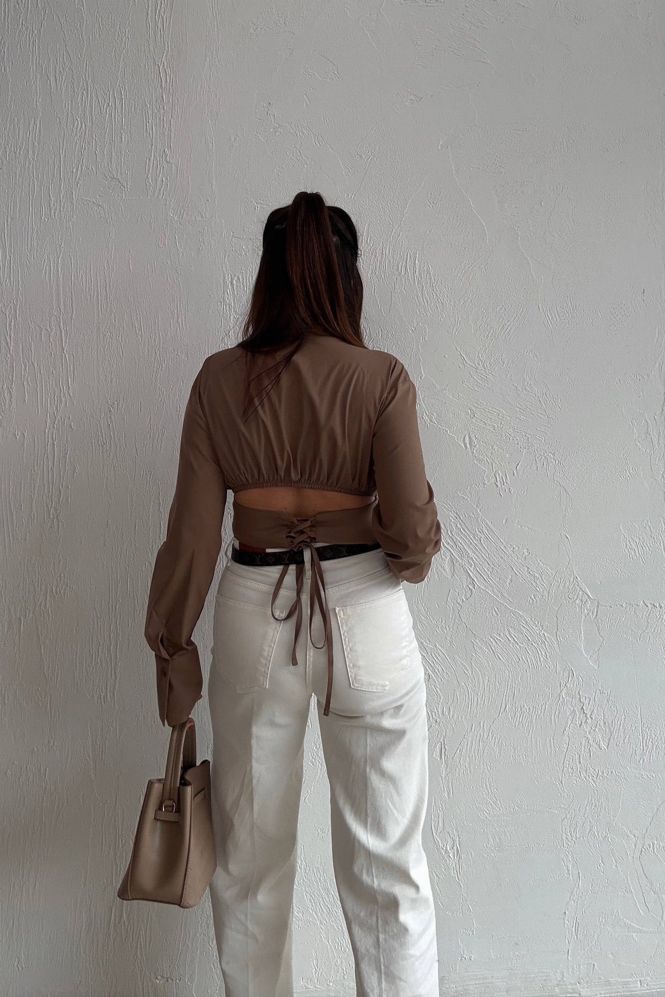 Latte Bağcıklı Gömlek 