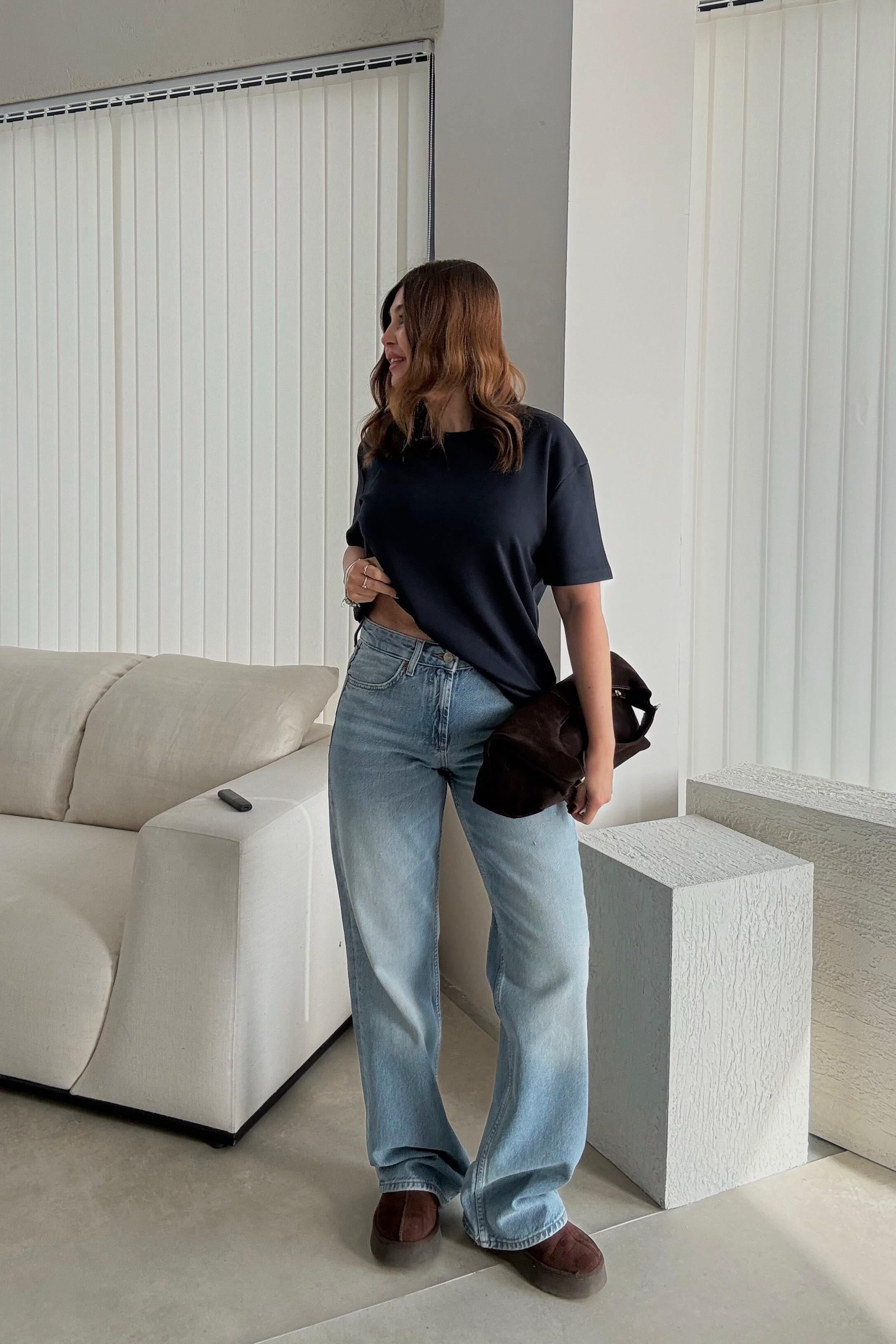 Mavi Taşlanmış Jean 