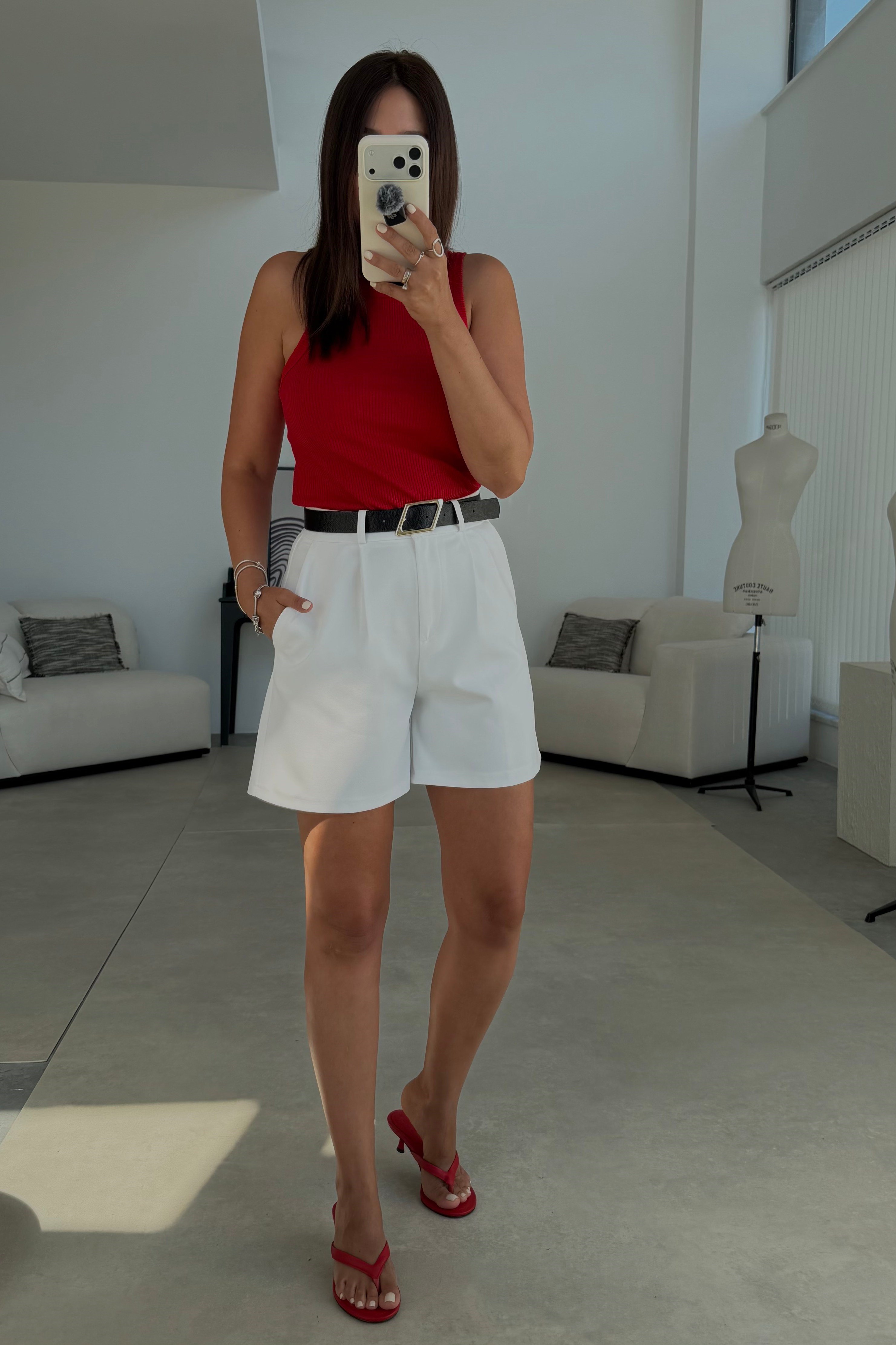 Milan Pileli Şort BEYAZ